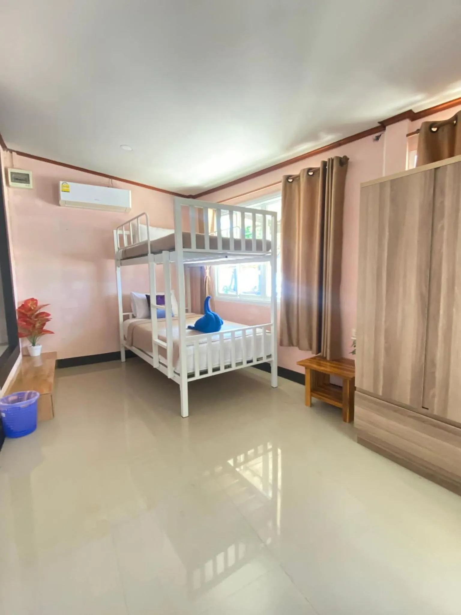 Bed in Lanta Wild Beach Resort
