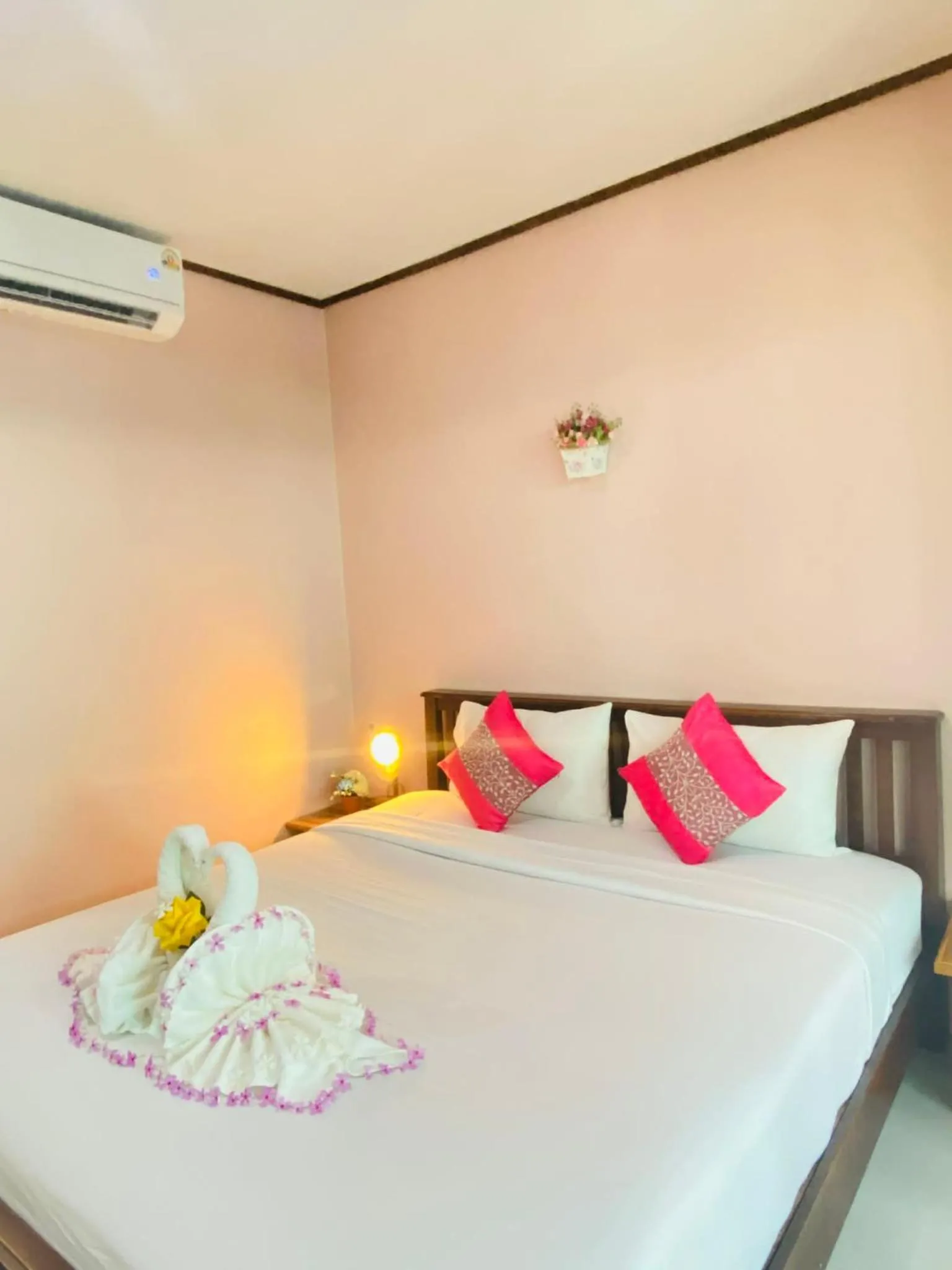 Bed in Lanta Wild Beach Resort