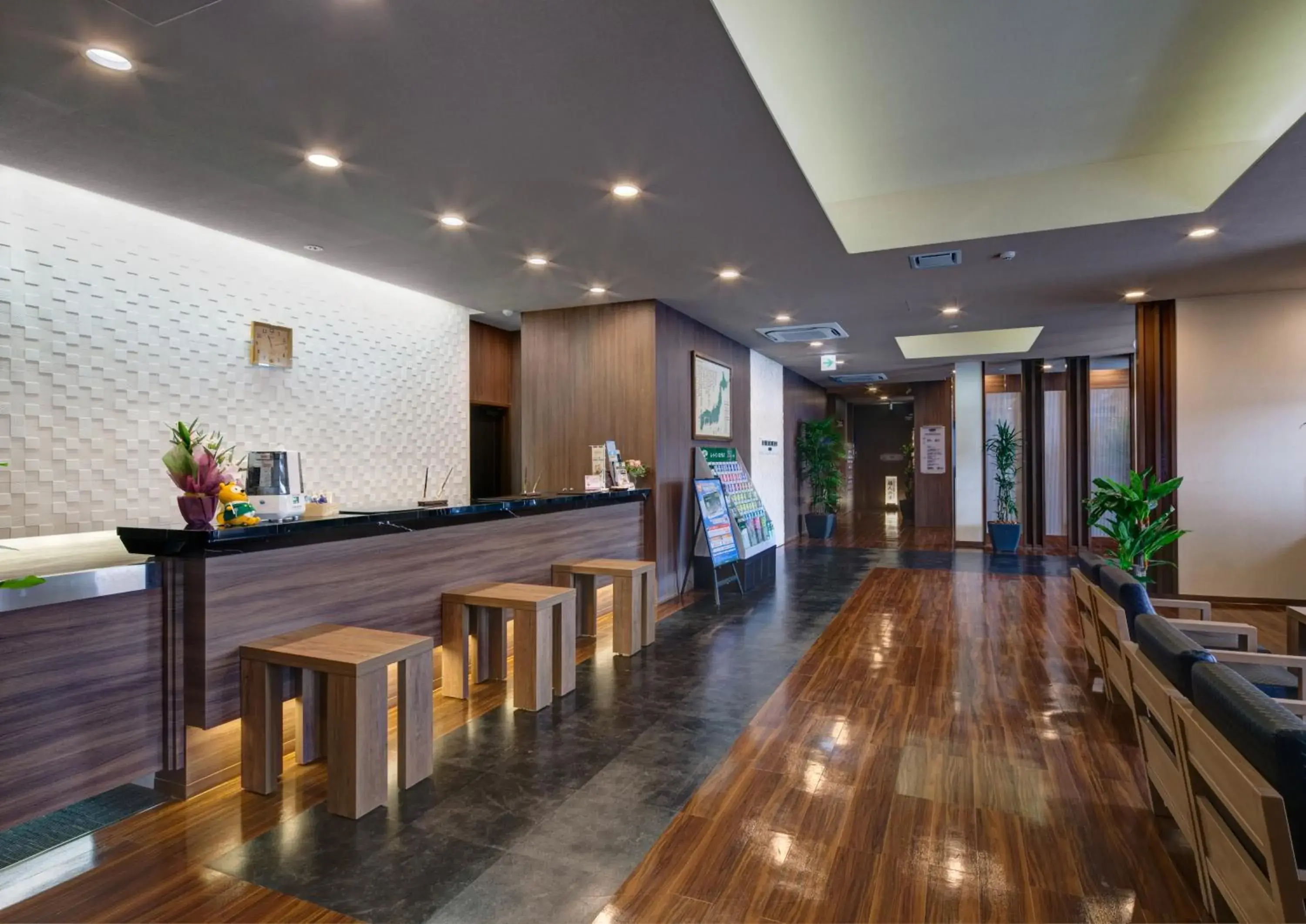 Lobby or reception in Hotel Route-Inn Oshu Lobby or reception in Hotel Route-Inn Oshu
