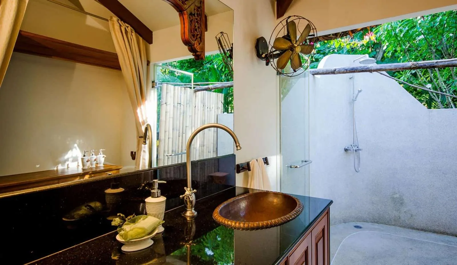 Bathroom in Koh Jum Beach Villas "A member of Secret Retreats"