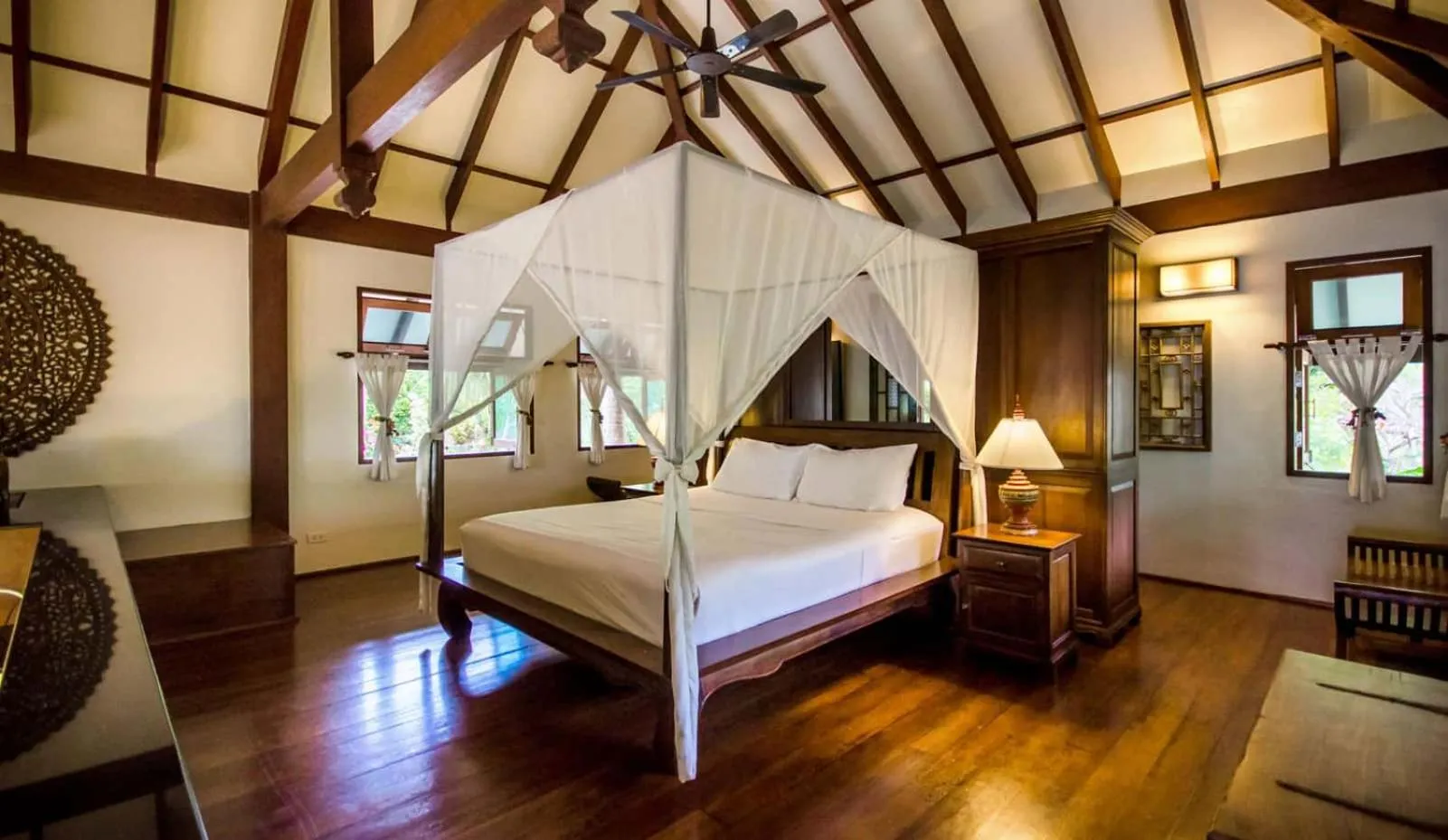 Bed in Koh Jum Beach Villas "A member of Secret Retreats"