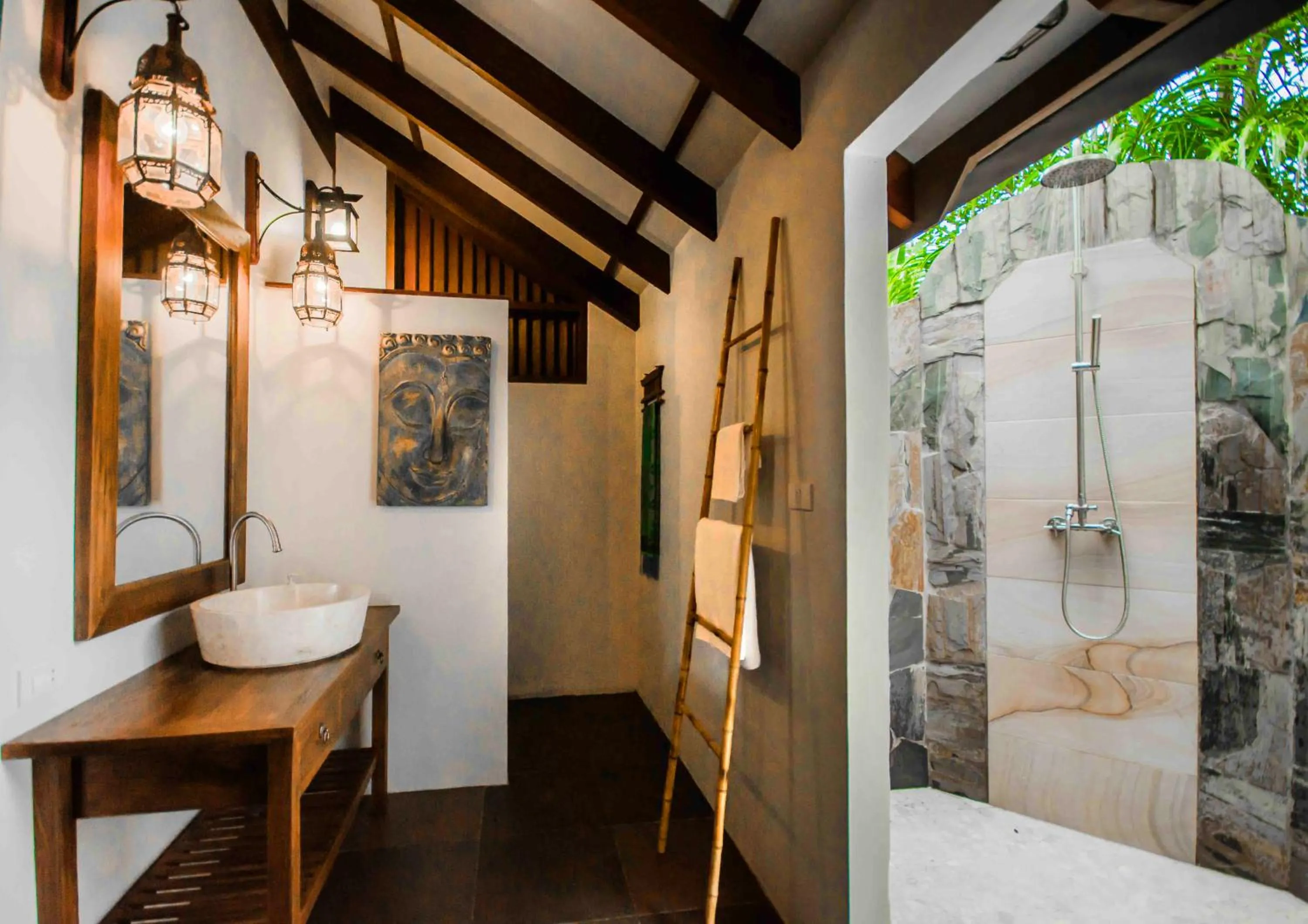 Bathroom in Koh Jum Beach Villas "A member of Secret Retreats"