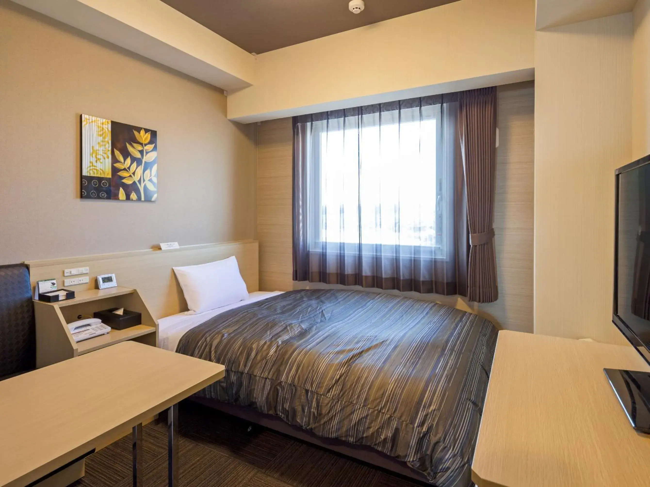 Single Room - single occupancy - Smoking in Hotel Route Inn Minami Yokkaichi Single Room - single occupancy - Smoking in Hotel Route Inn Minami Yokkaichi