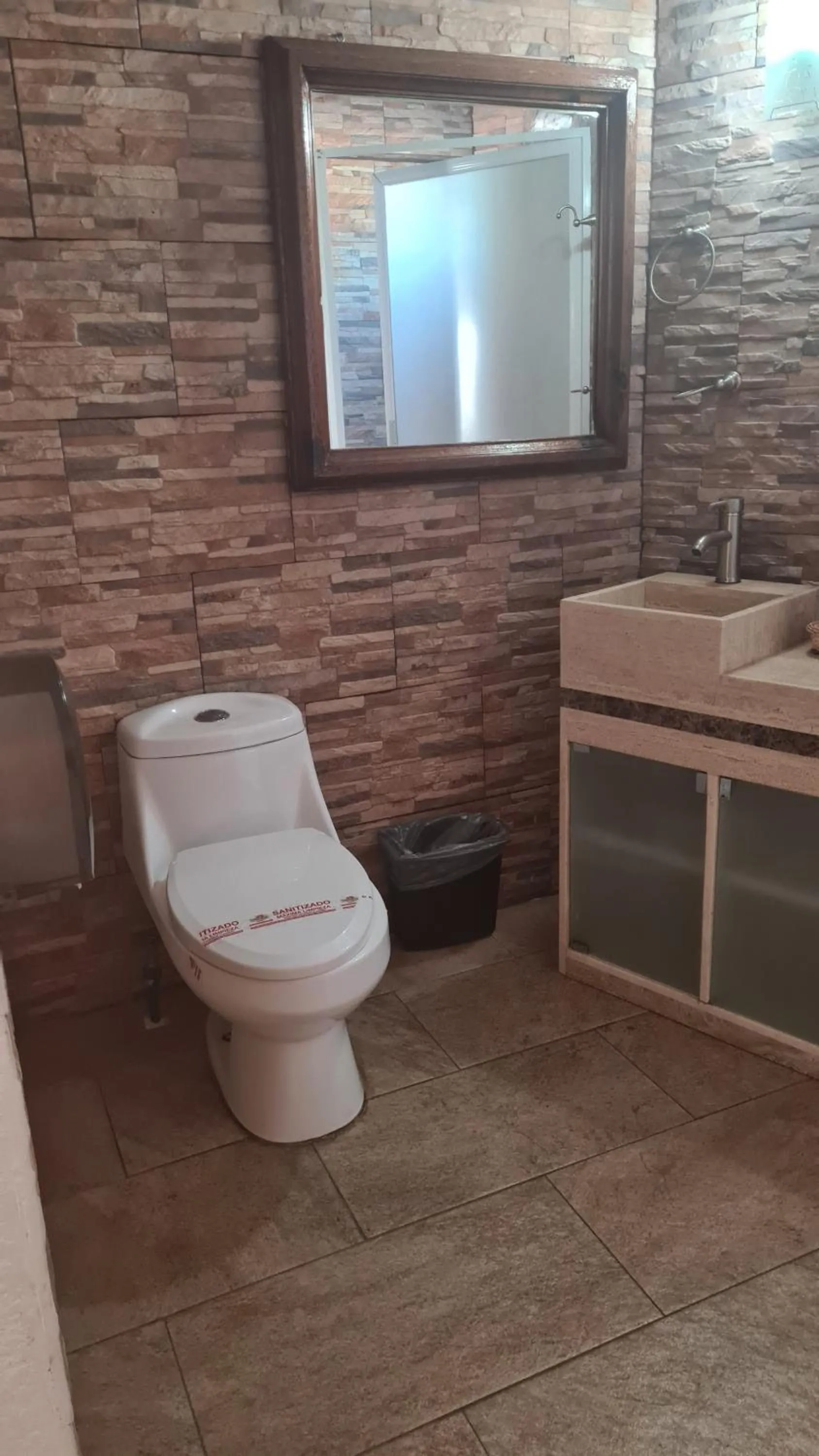 Bathroom in Hotel Leyenda del Tepozteco