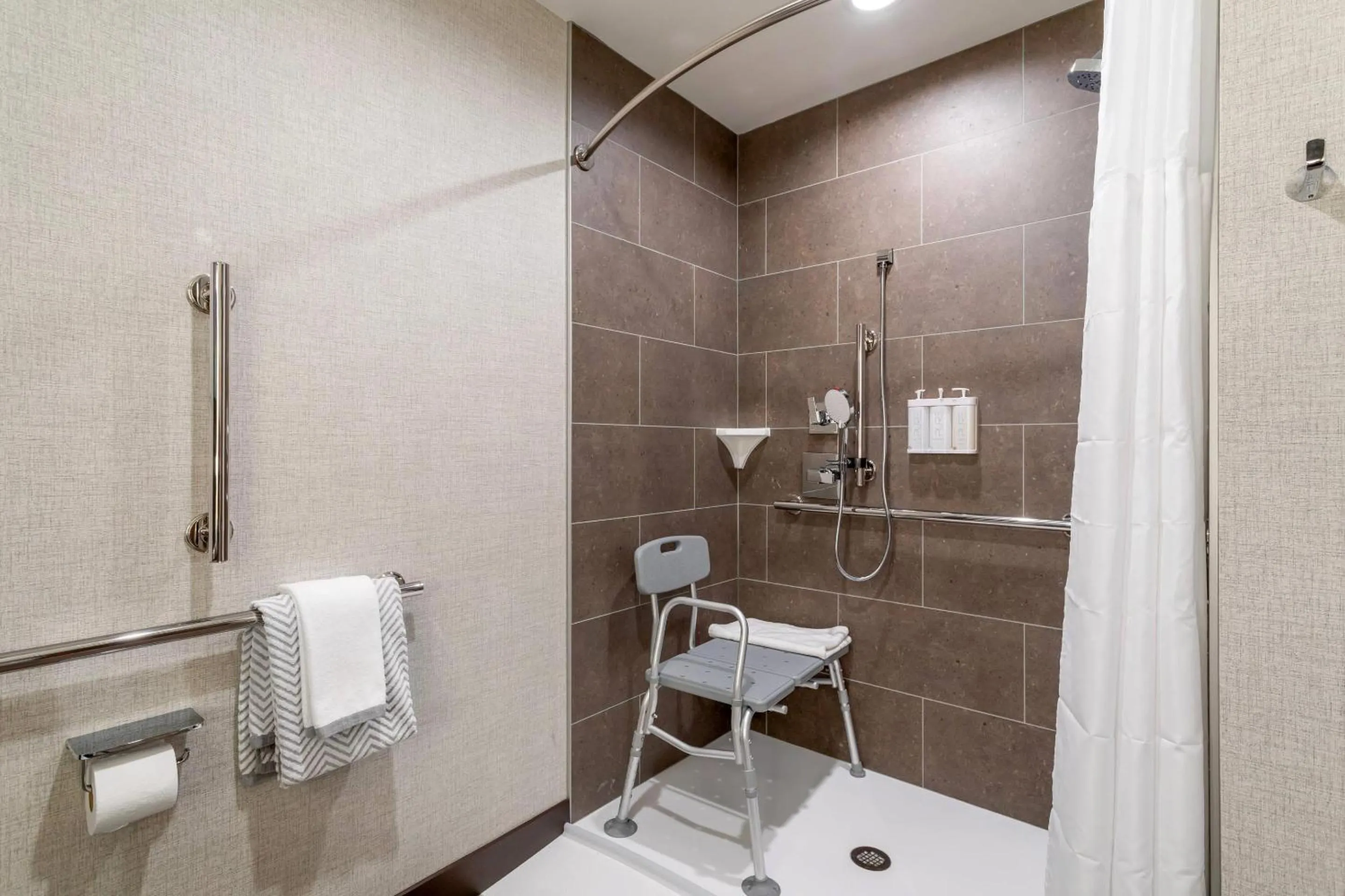 Bedroom in Cambria Hotel Pigeon Forge