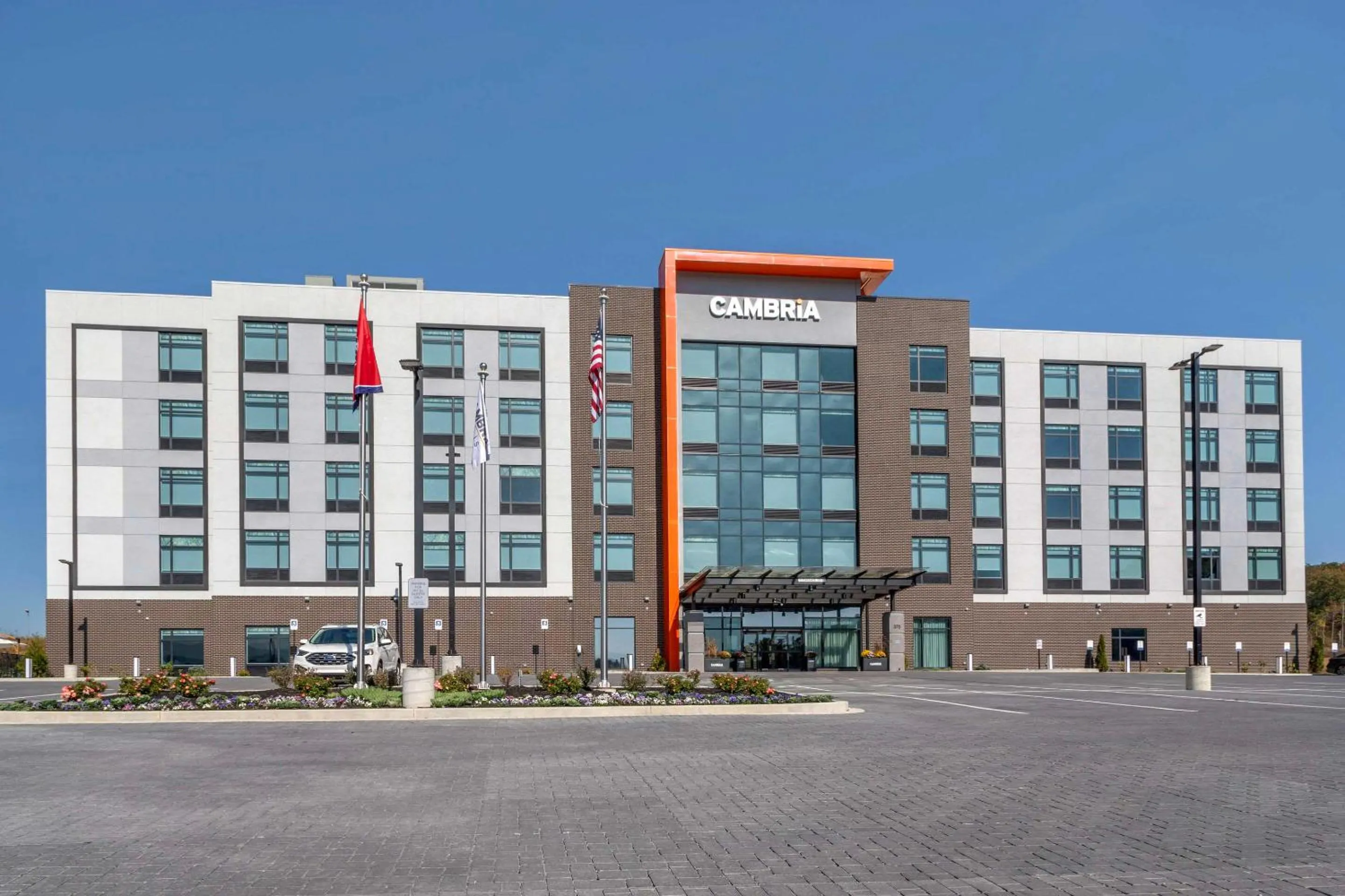 Property building in Cambria Hotel Pigeon Forge
