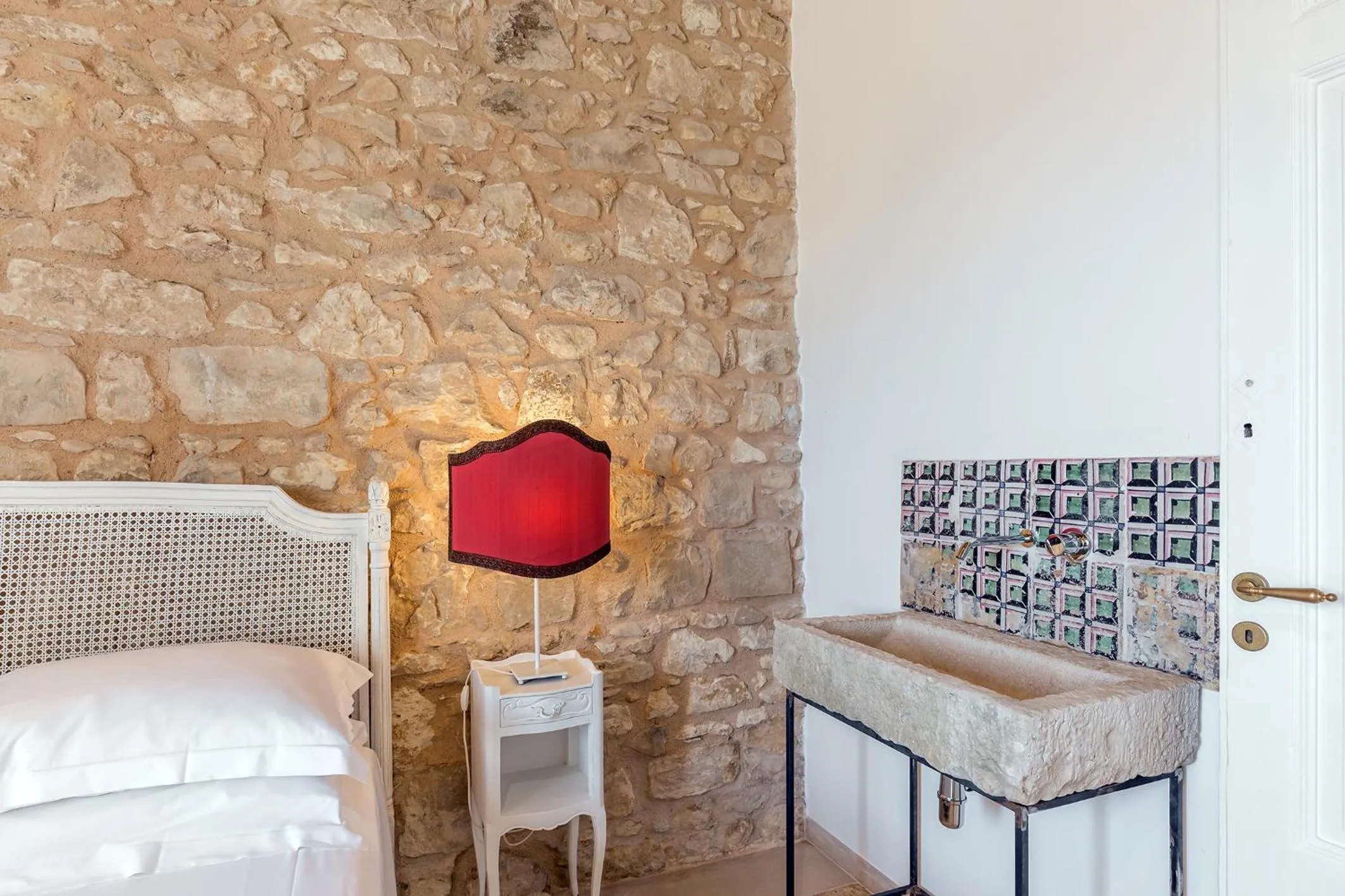 Bedroom, Bed in Baglio Occhipinti