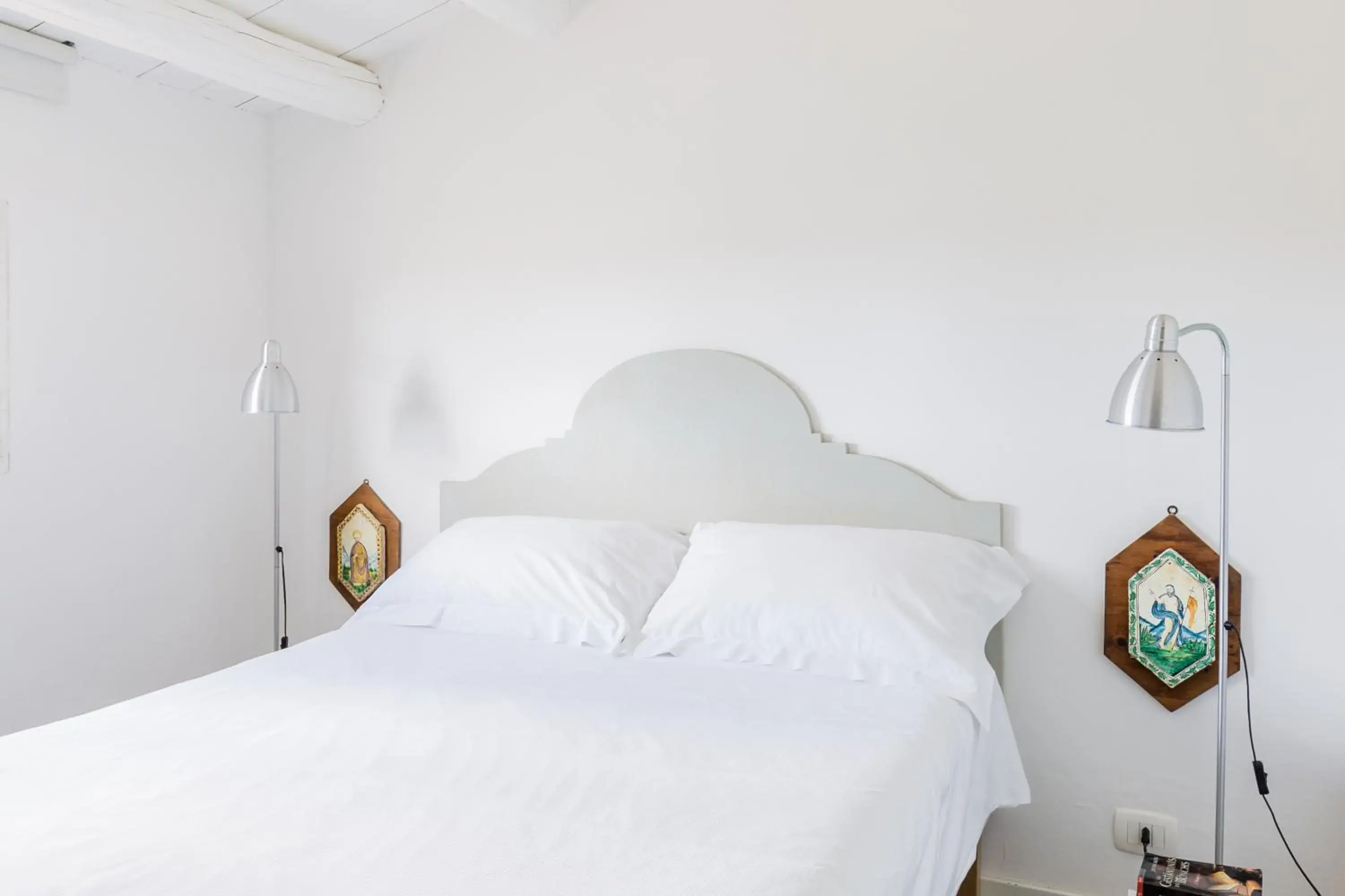 French Bed Classic Room in Baglio Occhipinti French Bed Classic Room in Baglio Occhipinti