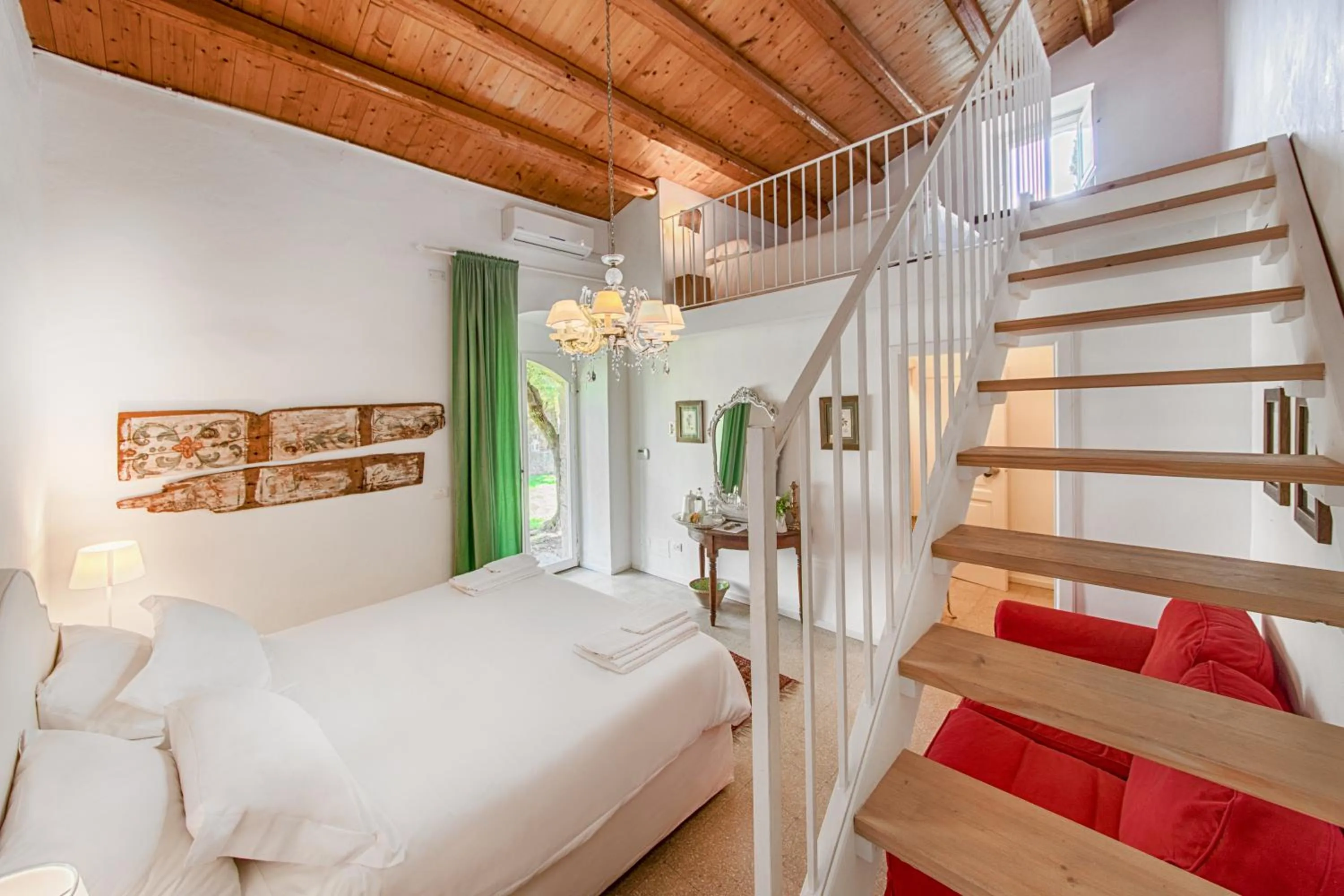 Bedroom, Bed in Baglio Occhipinti