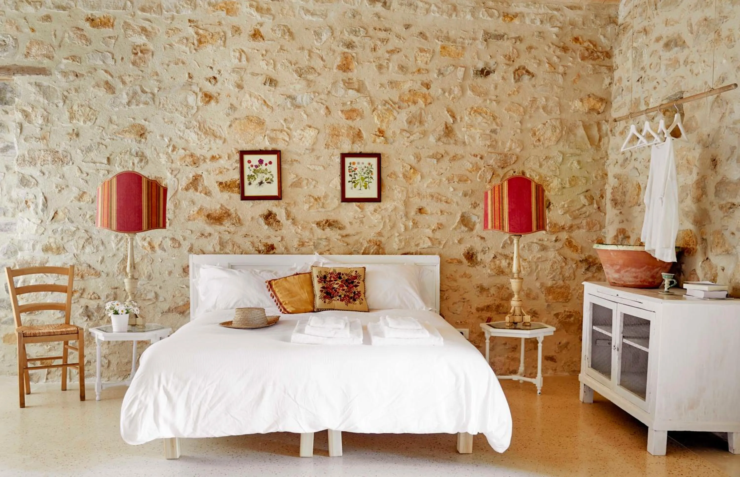 Bedroom, Bed in Baglio Occhipinti