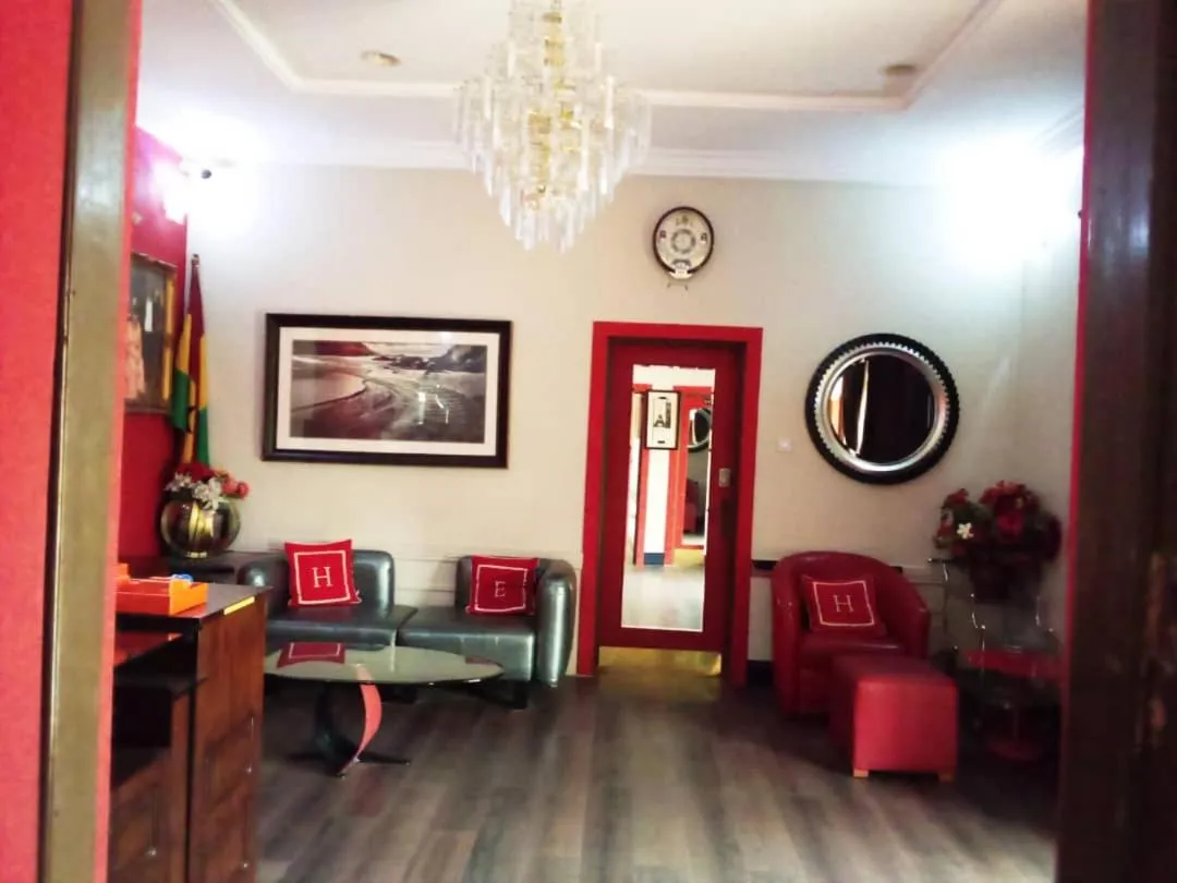 Facade/entrance in Hotel Elizabeth