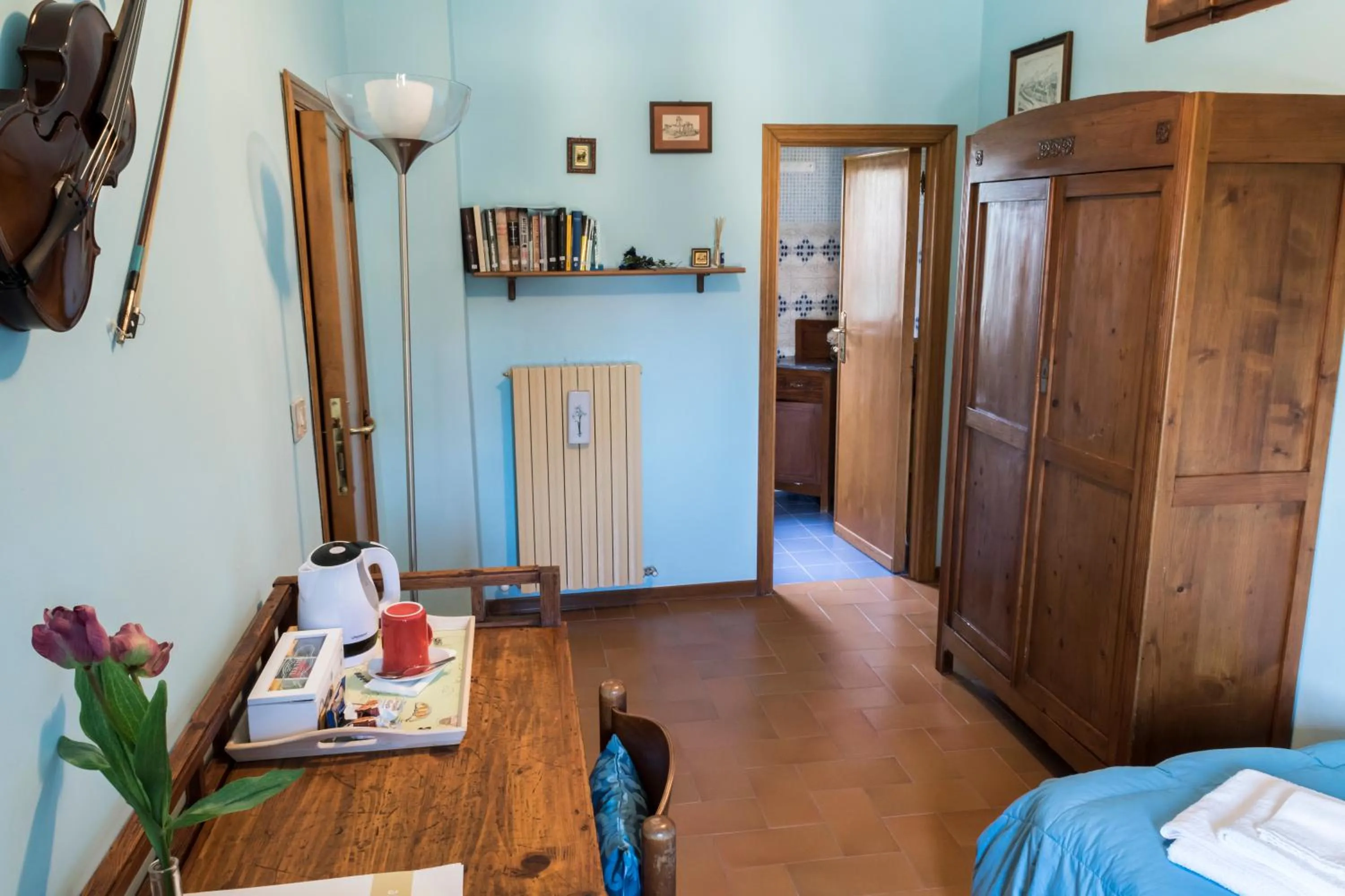 Decorative detail, Bed in B&B Cantico Delle Creature