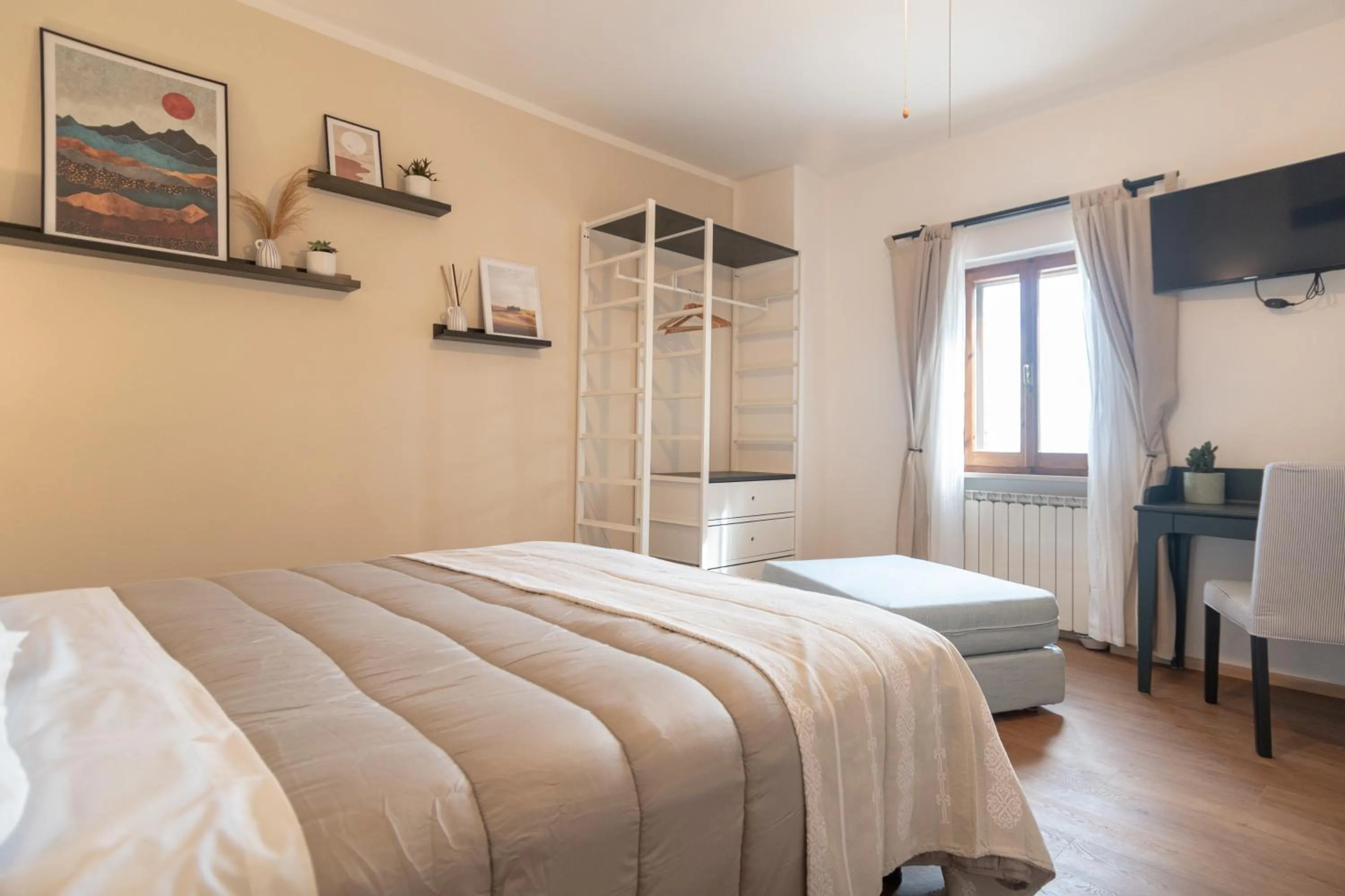 Photo of the whole room, Bed in B&B Cantico Delle Creature