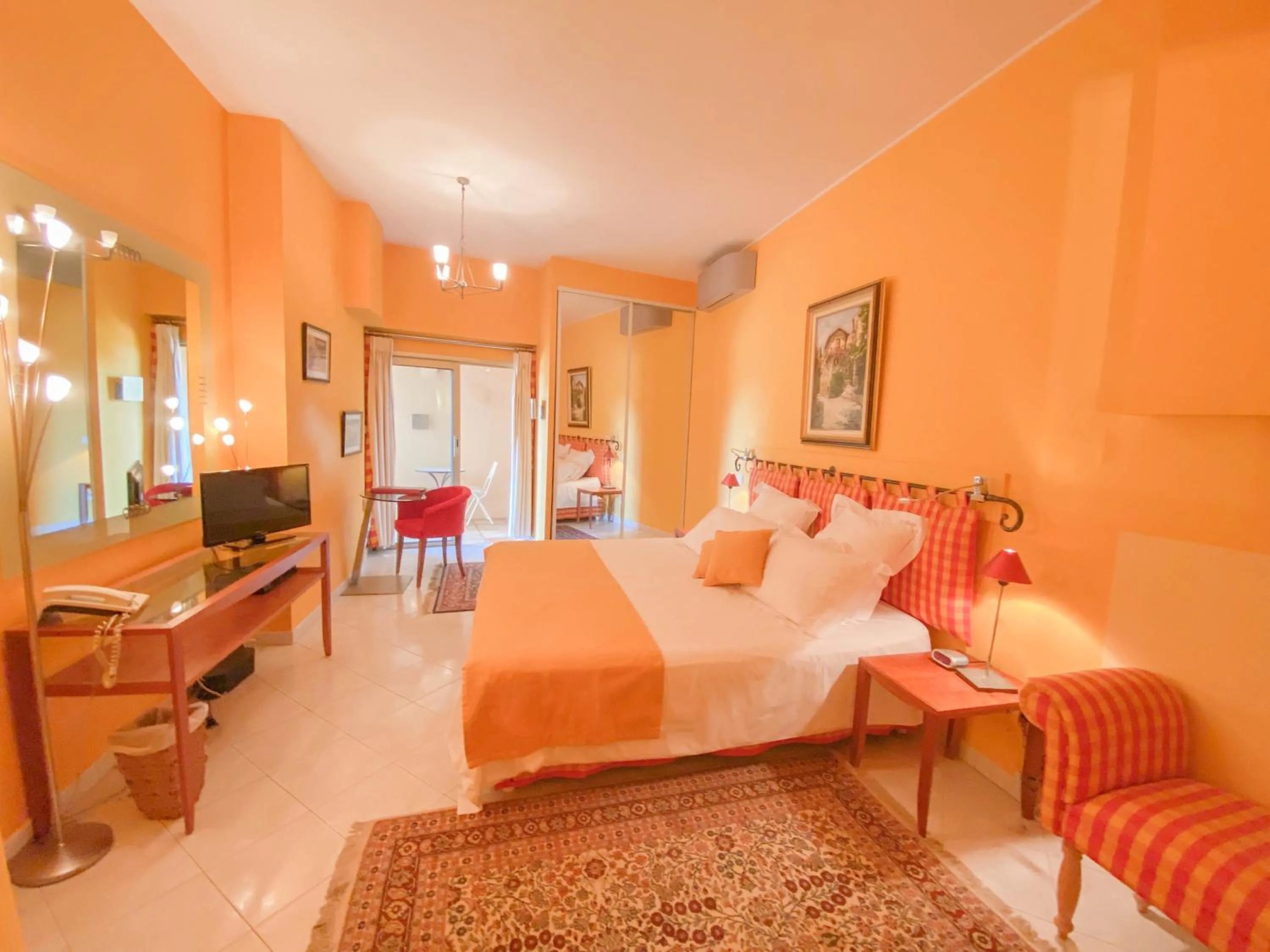 Bedroom, Bed in Villa Saint Maxime