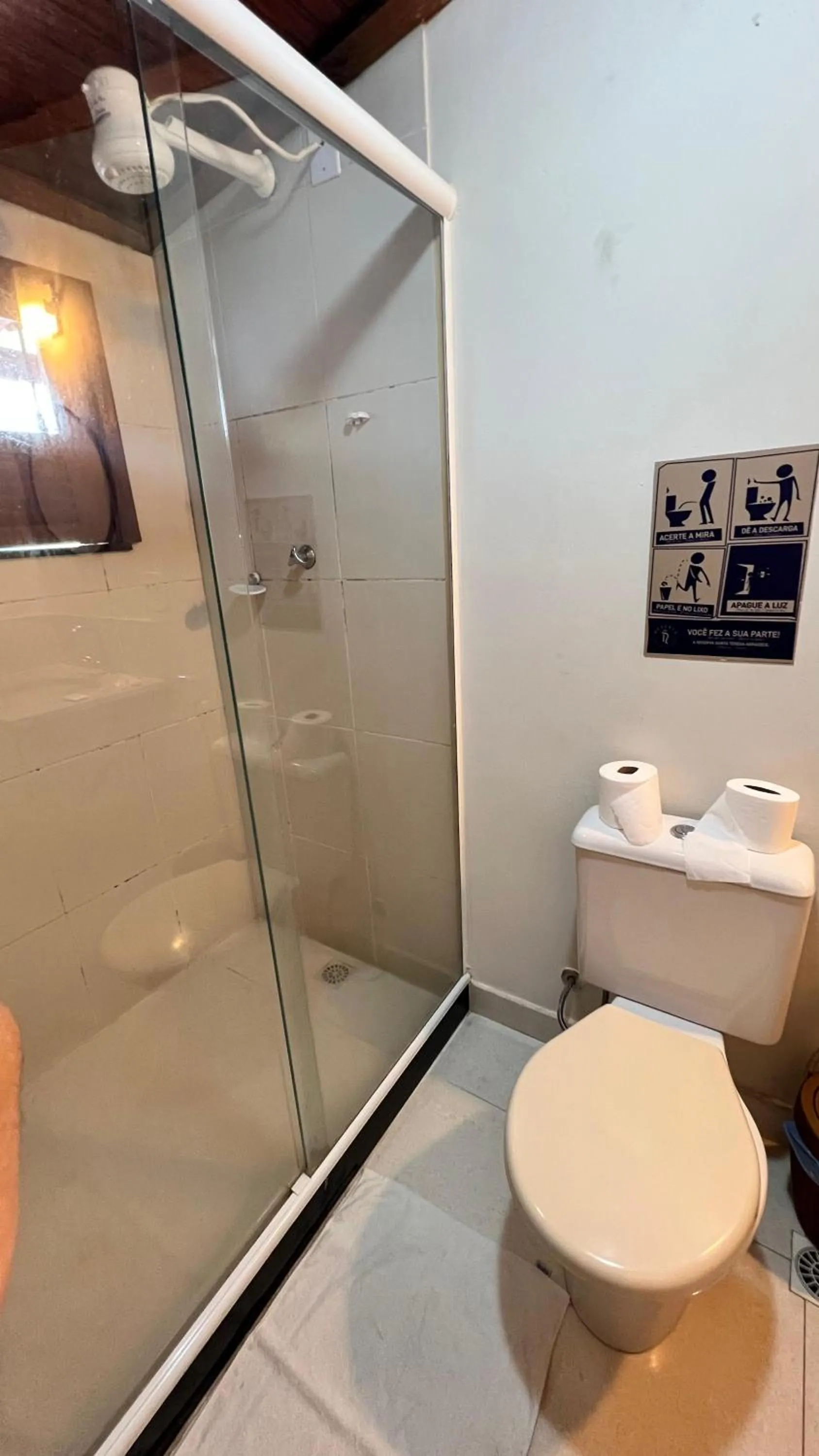 Shower in Inn House Santa Teresa