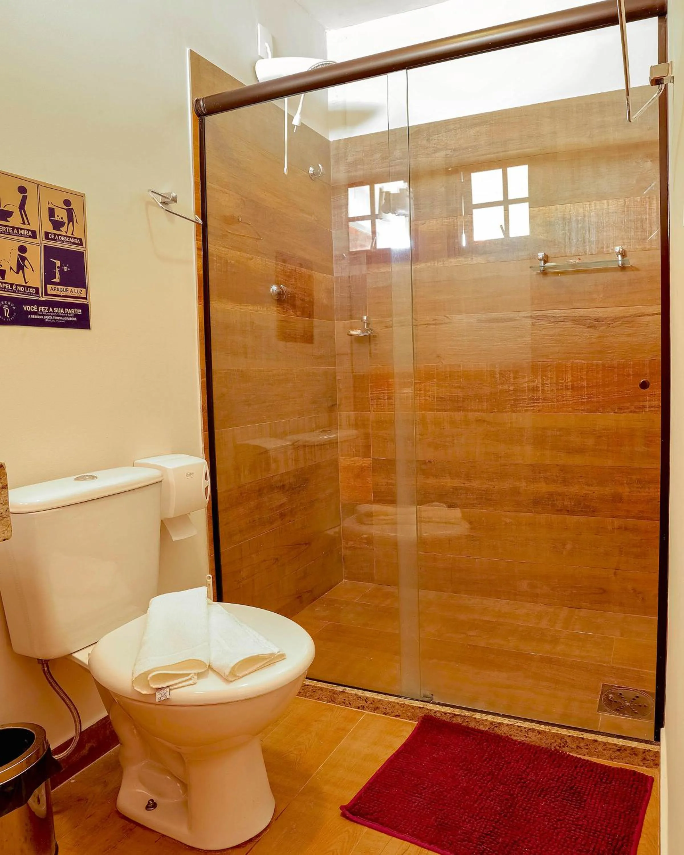 Shower in Inn House Santa Teresa