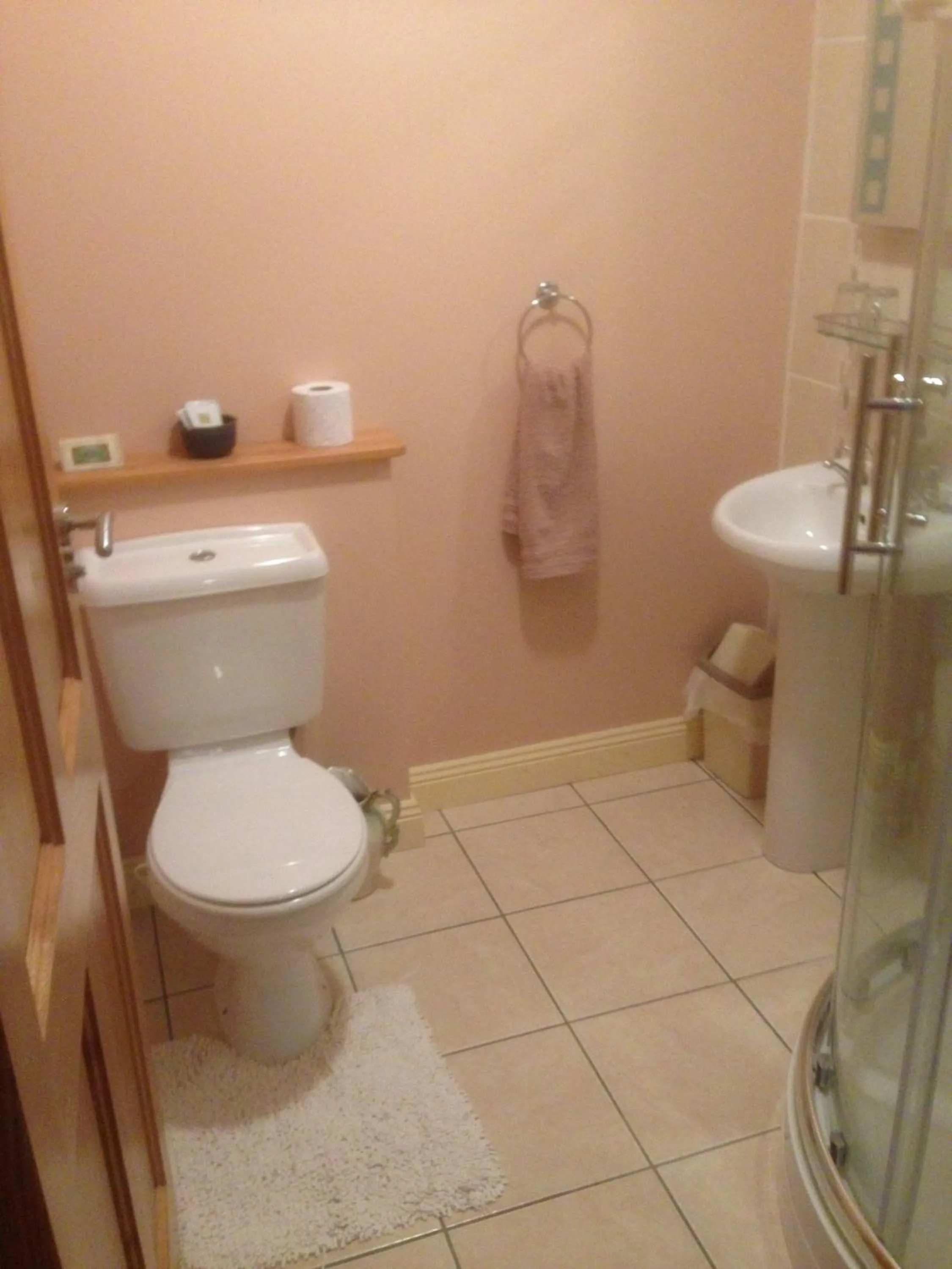 Bathroom in Kilcatten Lodge