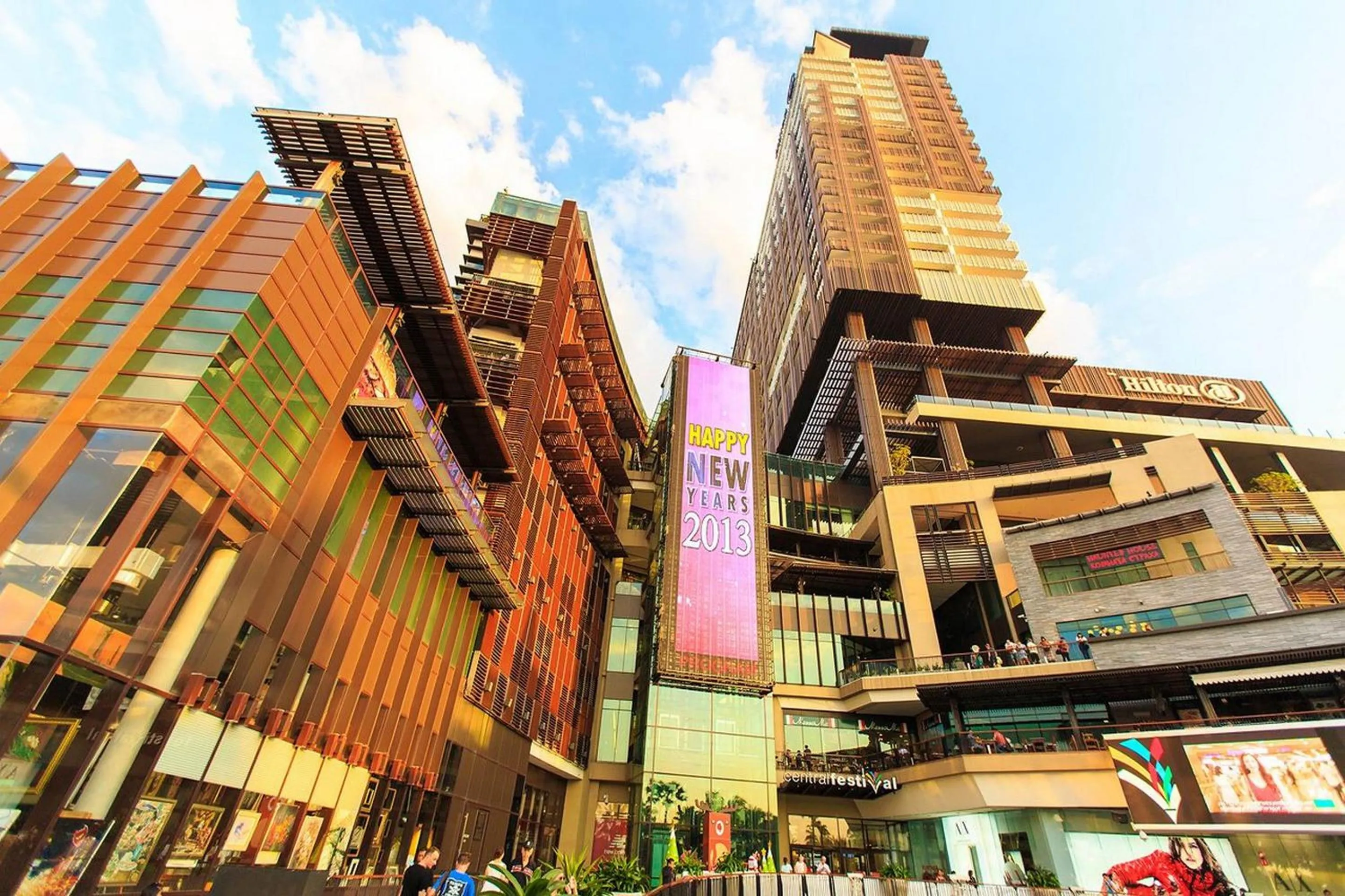 Nearby landmark in NN Apartment