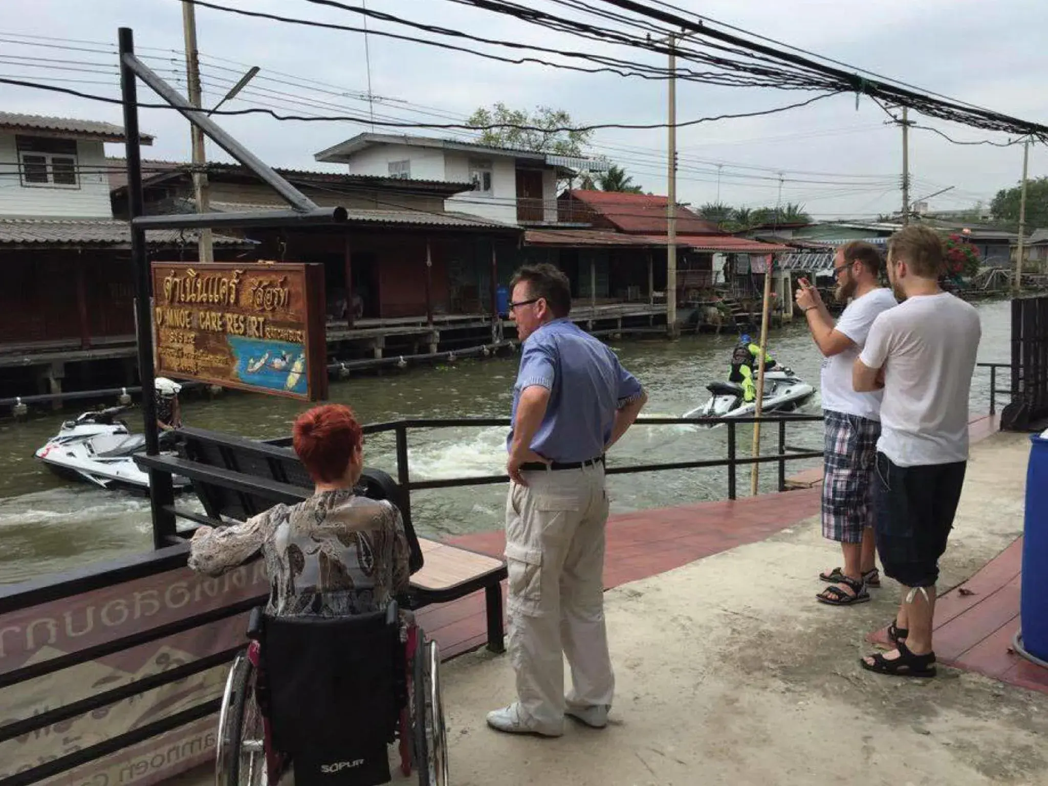 Property building in Damnoen Care Resort Property building in Damnoen Care Resort