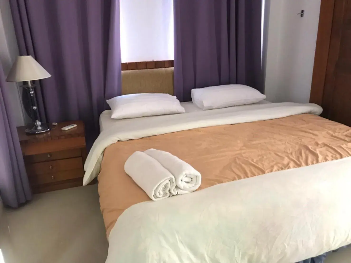 Bed in Damnoen Care Resort Bed in Damnoen Care Resort