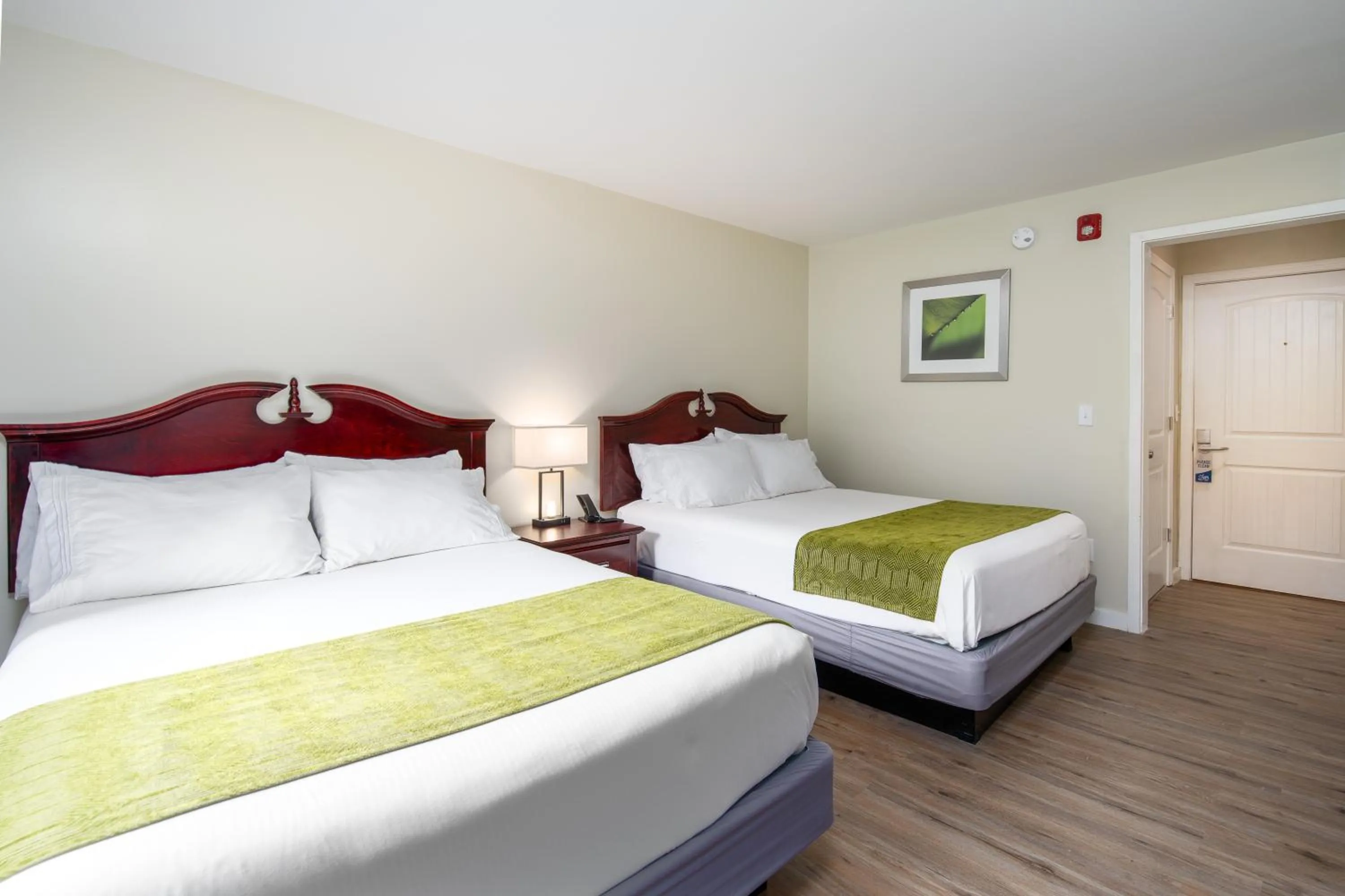 Bedroom, Bed in Grey Bonnet Inn