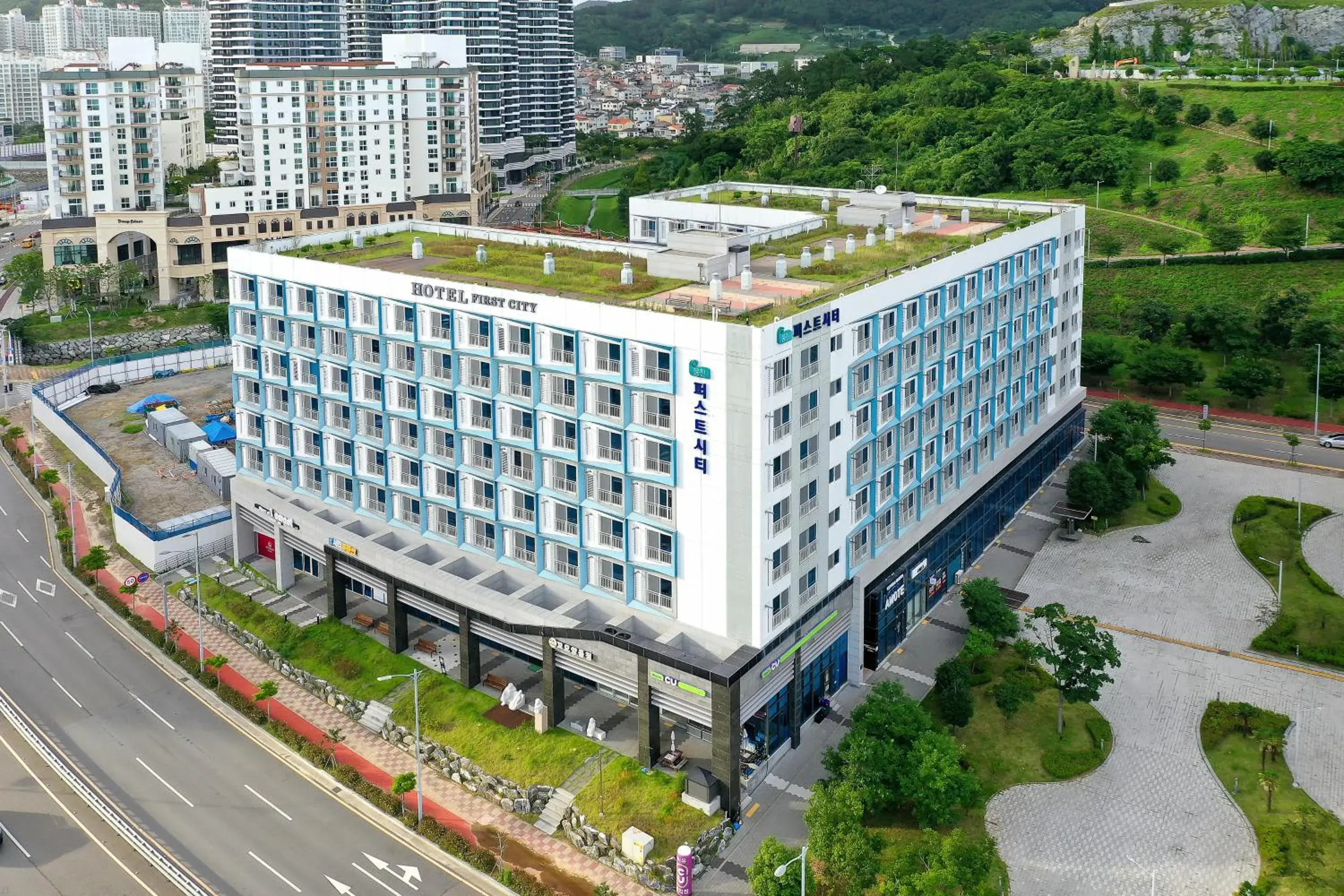 Property building in Firstcity Hotel YEOSU Property building in Firstcity Hotel YEOSU
