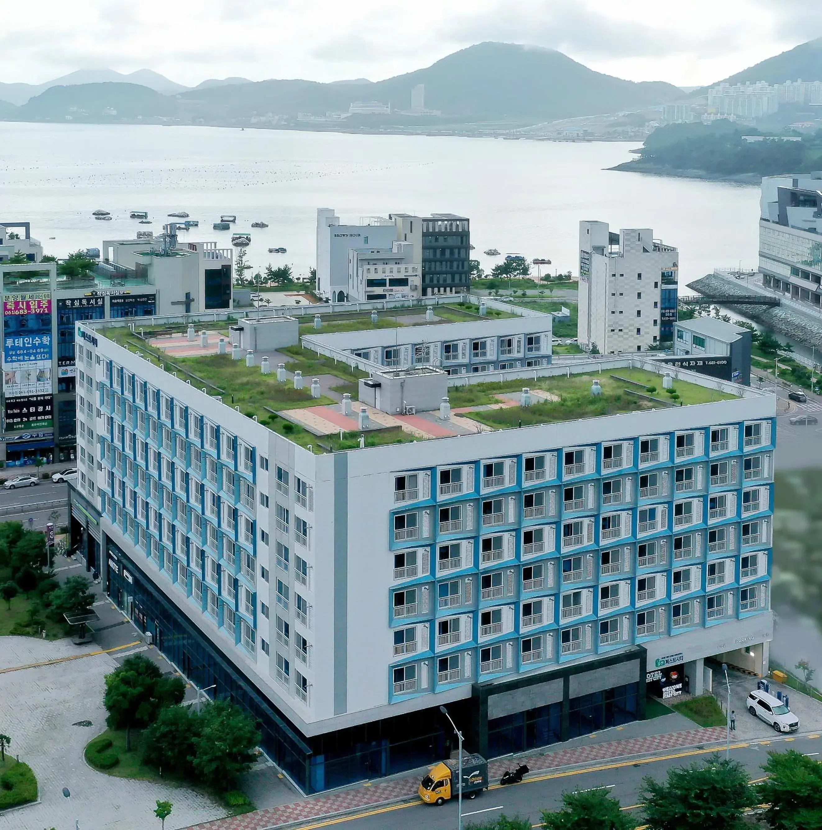Property building in Firstcity Hotel YEOSU Property building in Firstcity Hotel YEOSU