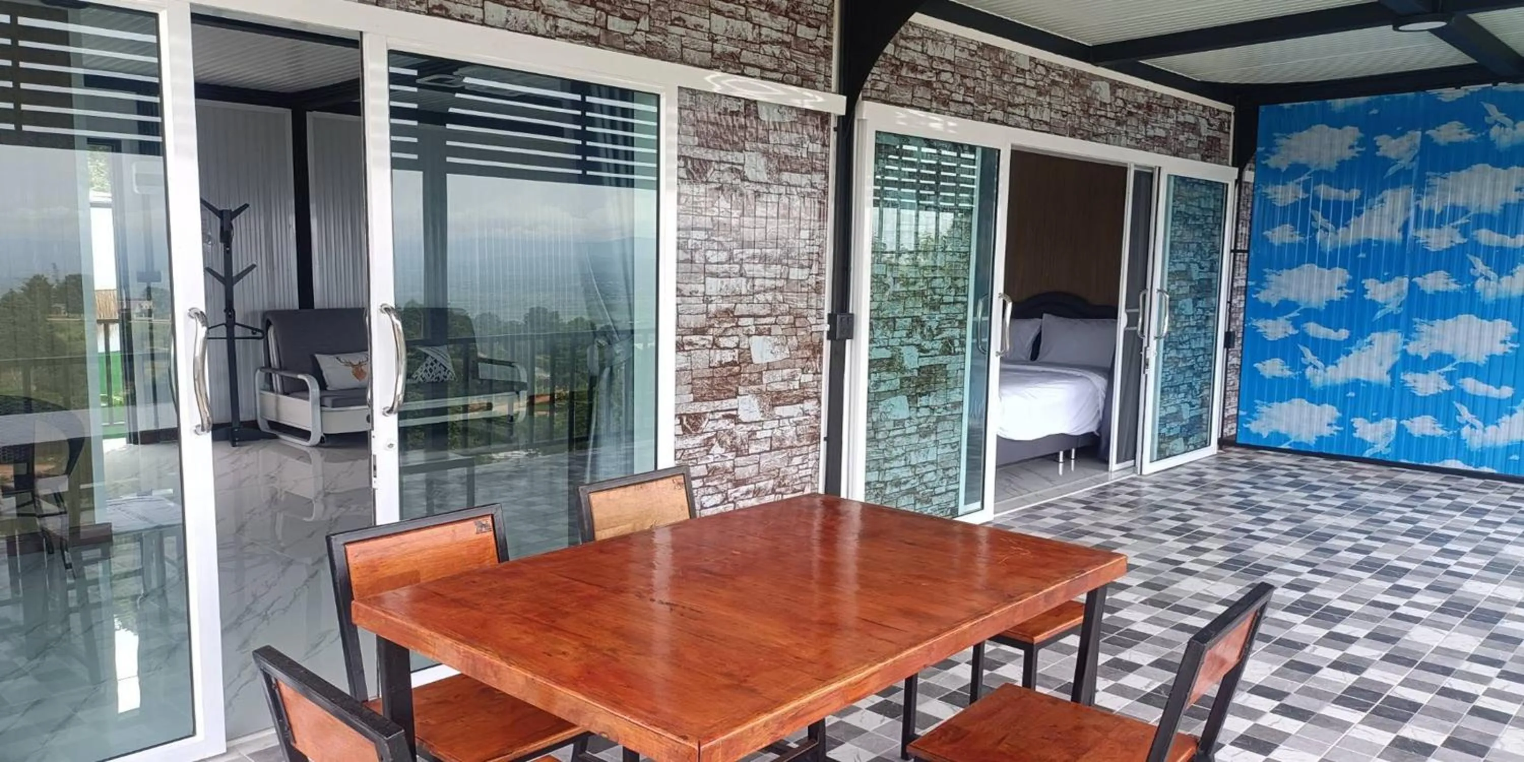 Seating area in Ice Hill