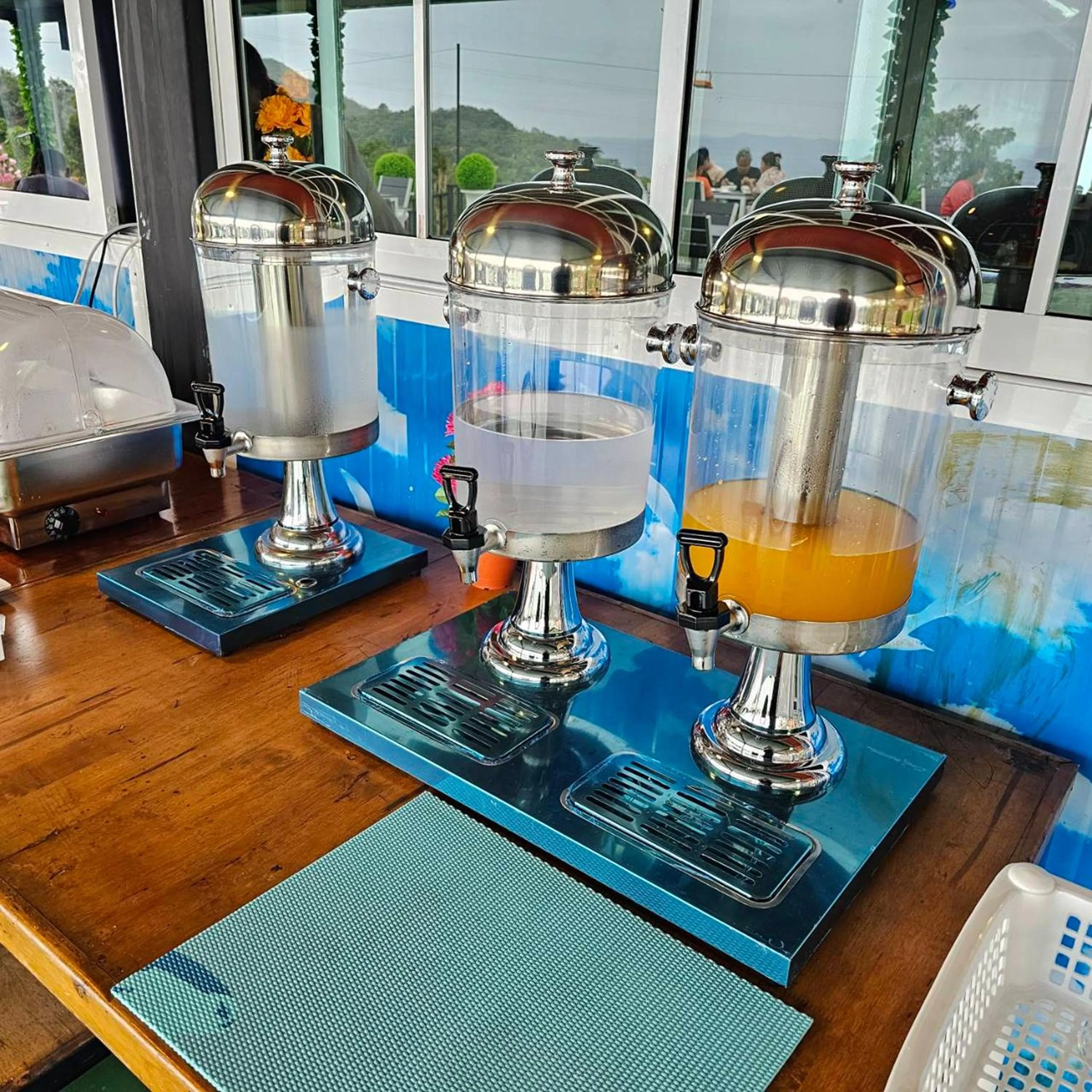 Restaurant/places to eat in Ice Hill