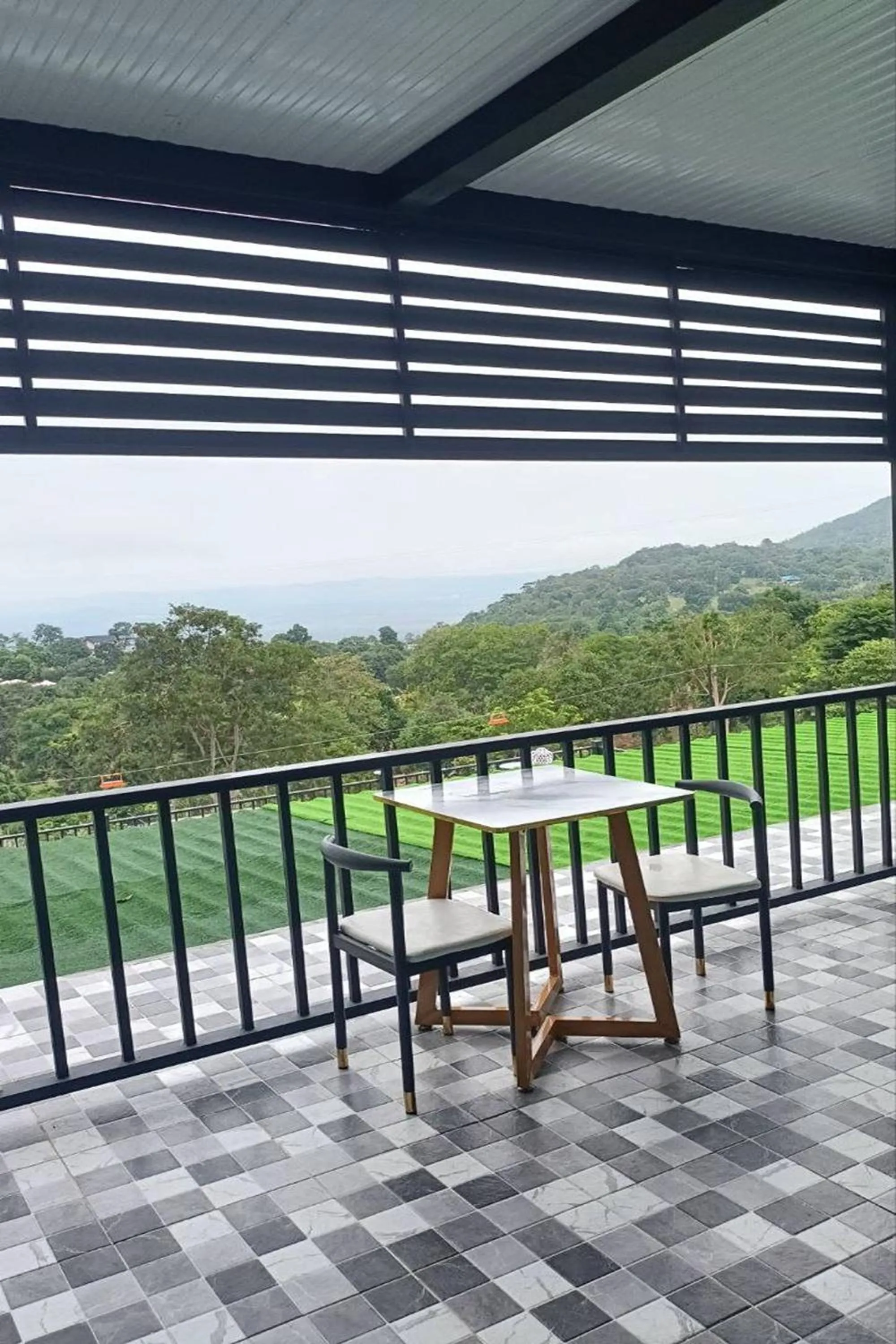 Balcony/Terrace in Ice Hill