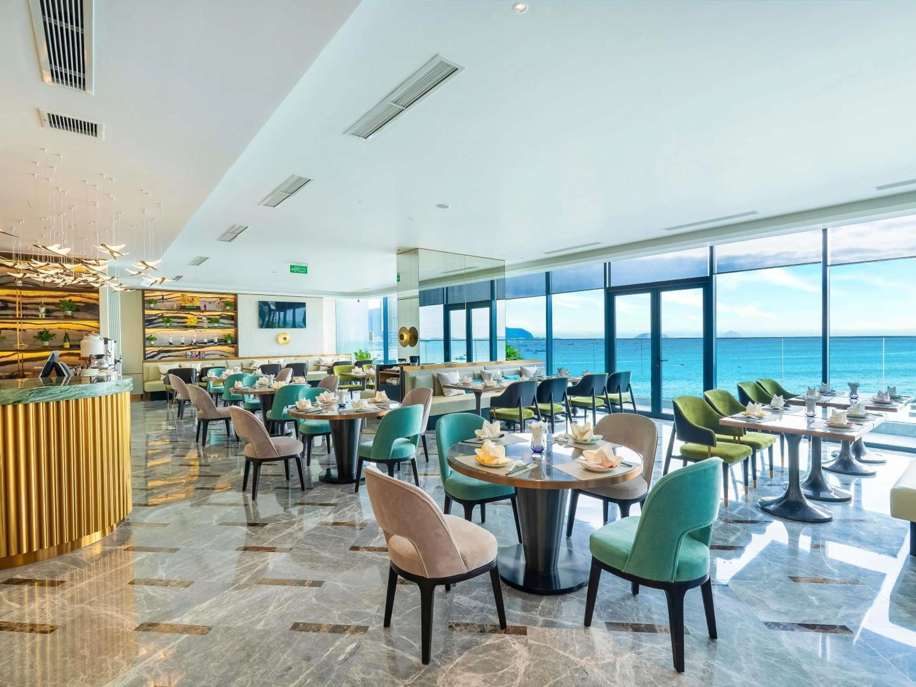 Restaurant/places to eat in The Morning Glow - Handwritten Collection