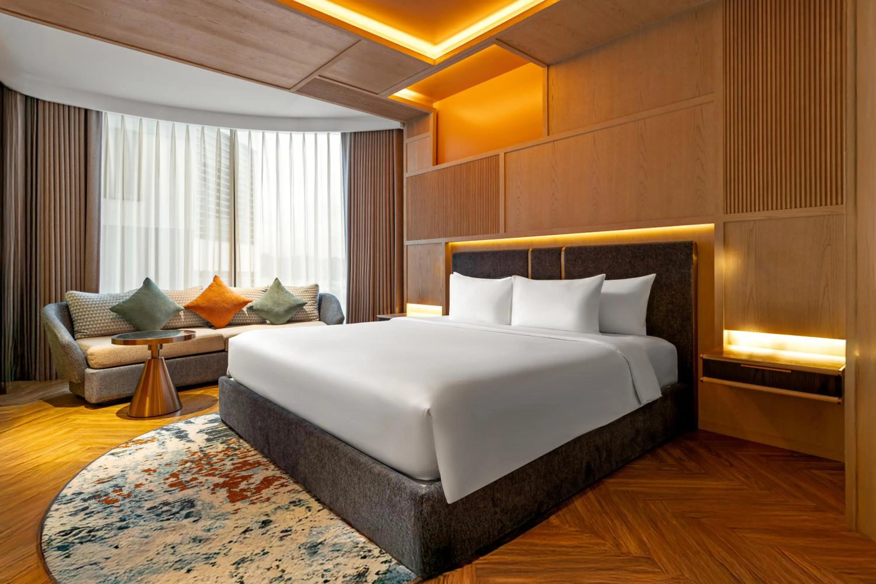 Bed in The Morning Glow - Handwritten Collection