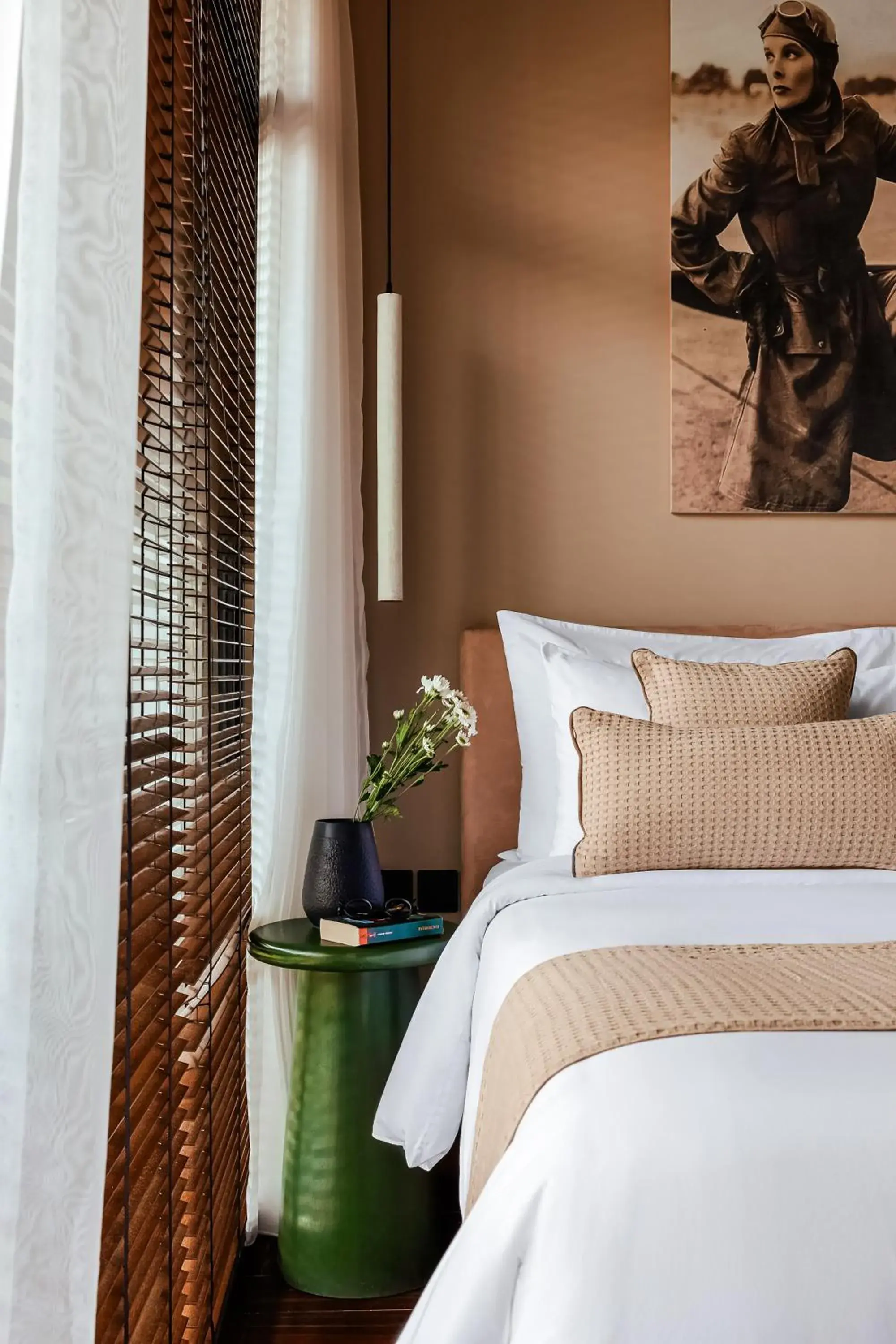 Bed in Aviator Bali Bed in Aviator Bali