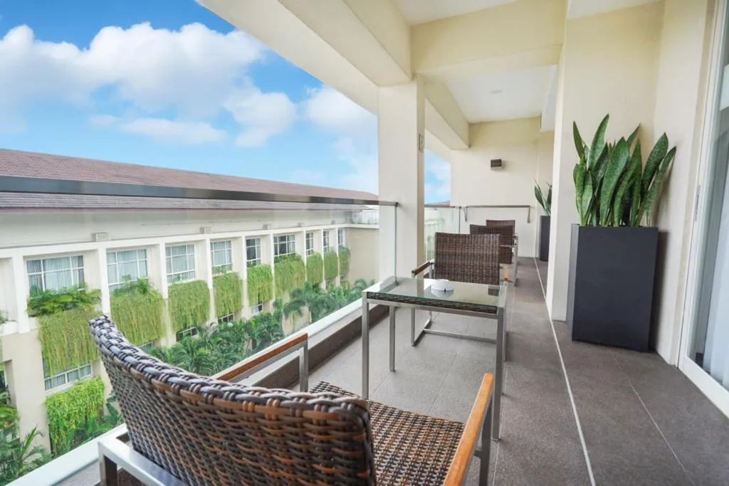 Balcony/Terrace in Eastparc Hotel Yogyakarta