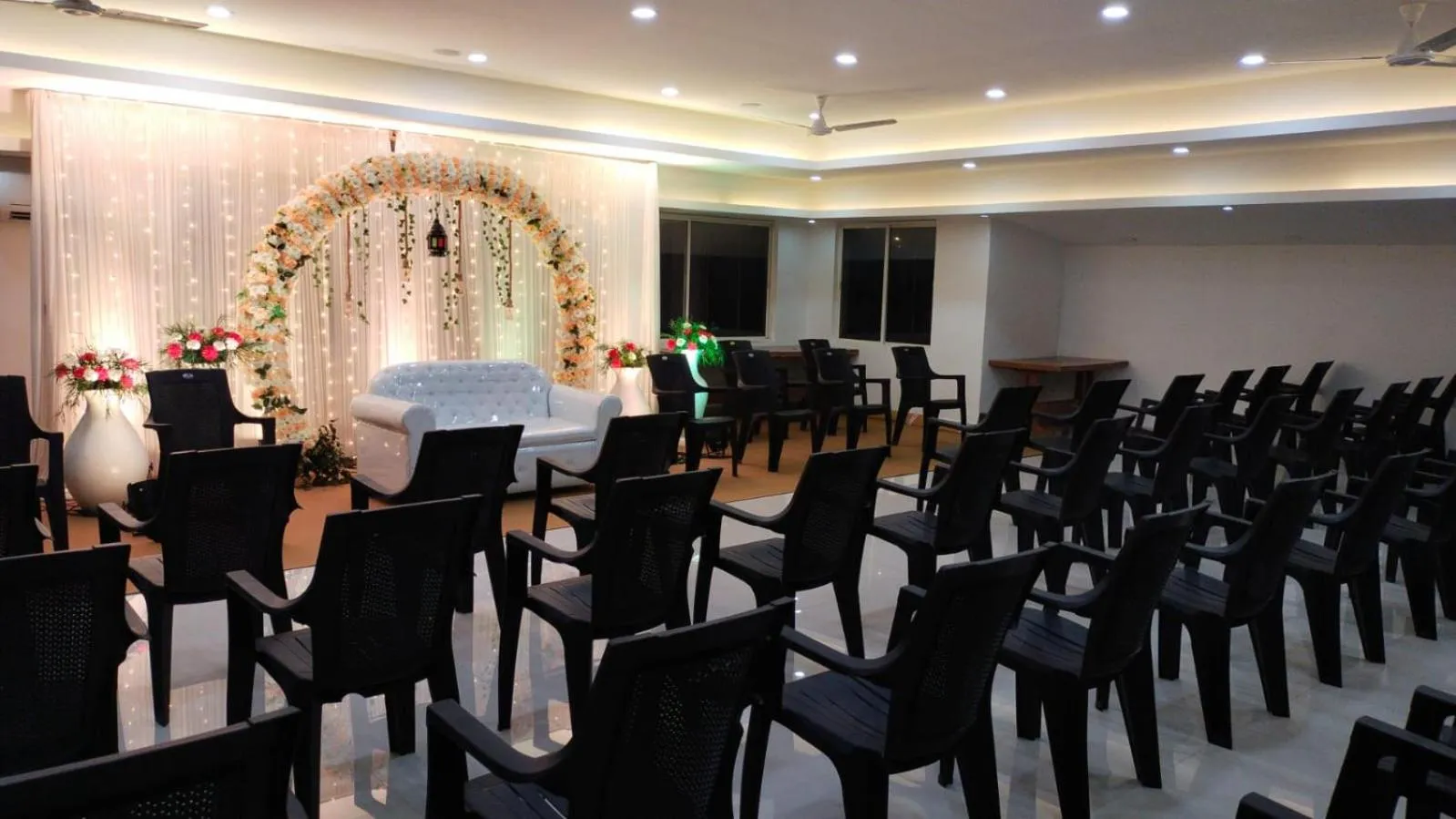 Seating area in Ripples Backwater Resort, Kollam