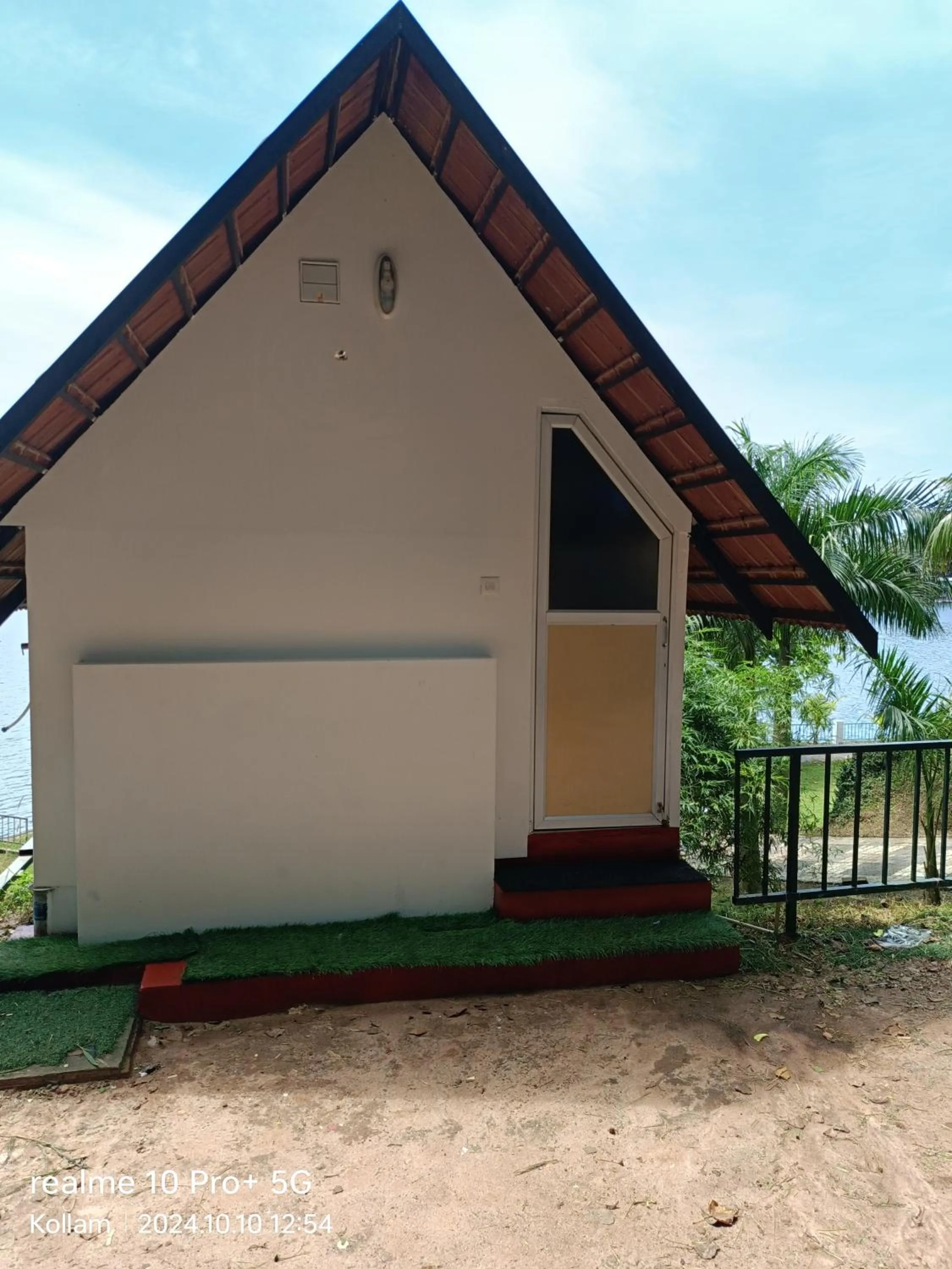Facade/entrance in Ripples Backwater Resort, Kollam