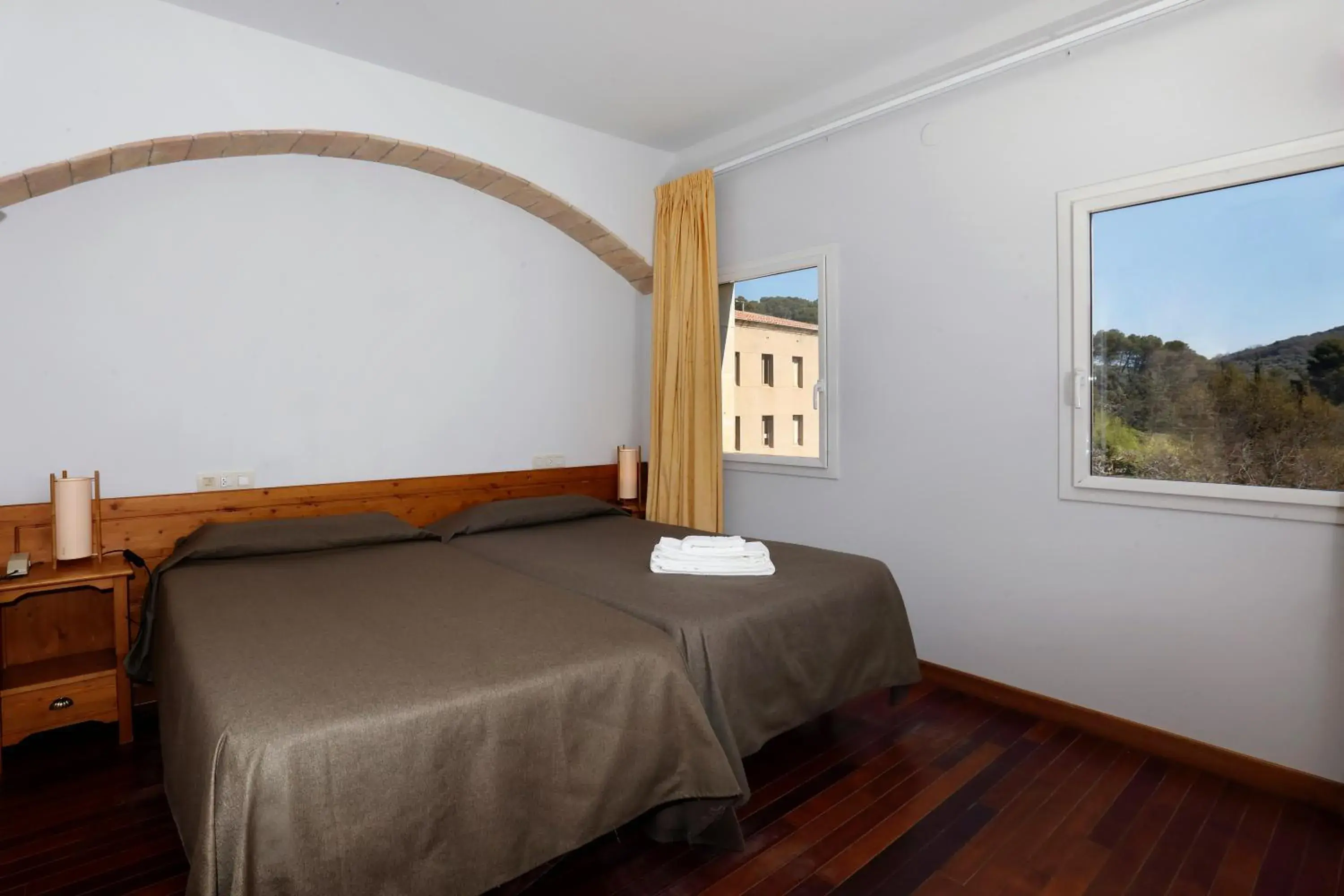 Decorative detail, Bed in Monestir de Les Avellanes Decorative detail, Bed in Monestir de Les Avellanes