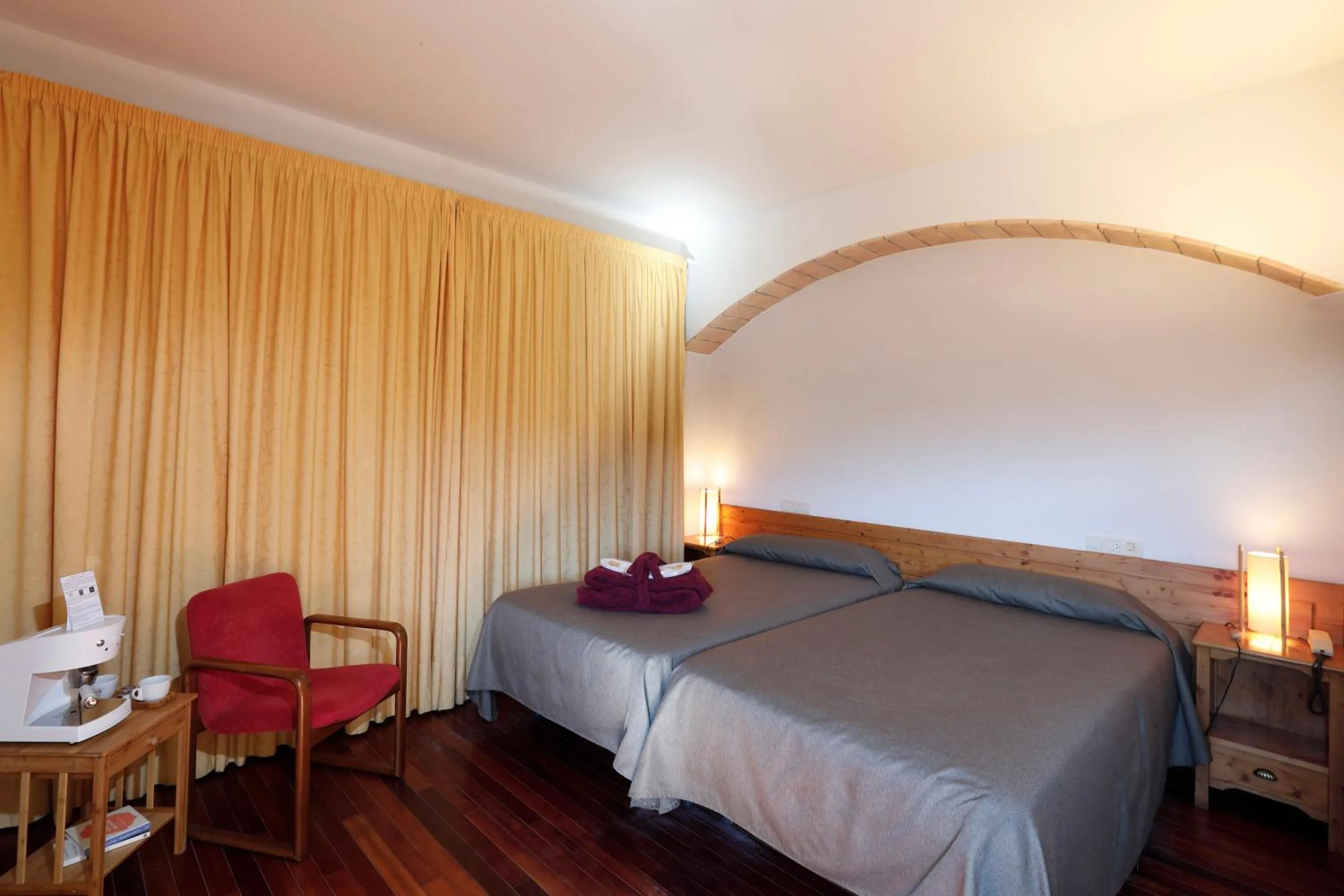 Bed in Monestir de Les Avellanes