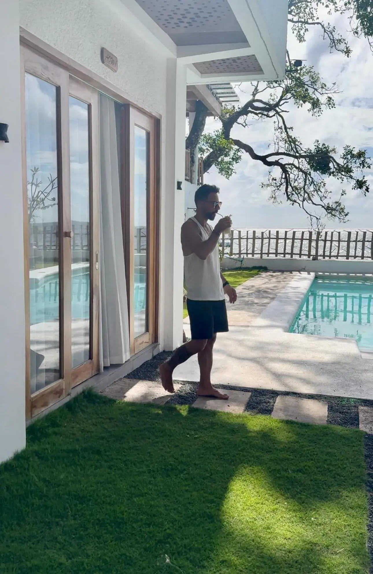 Restaurant/places to eat in E-Fun Dive Resort Restaurant/places to eat in E-Fun Dive Resort