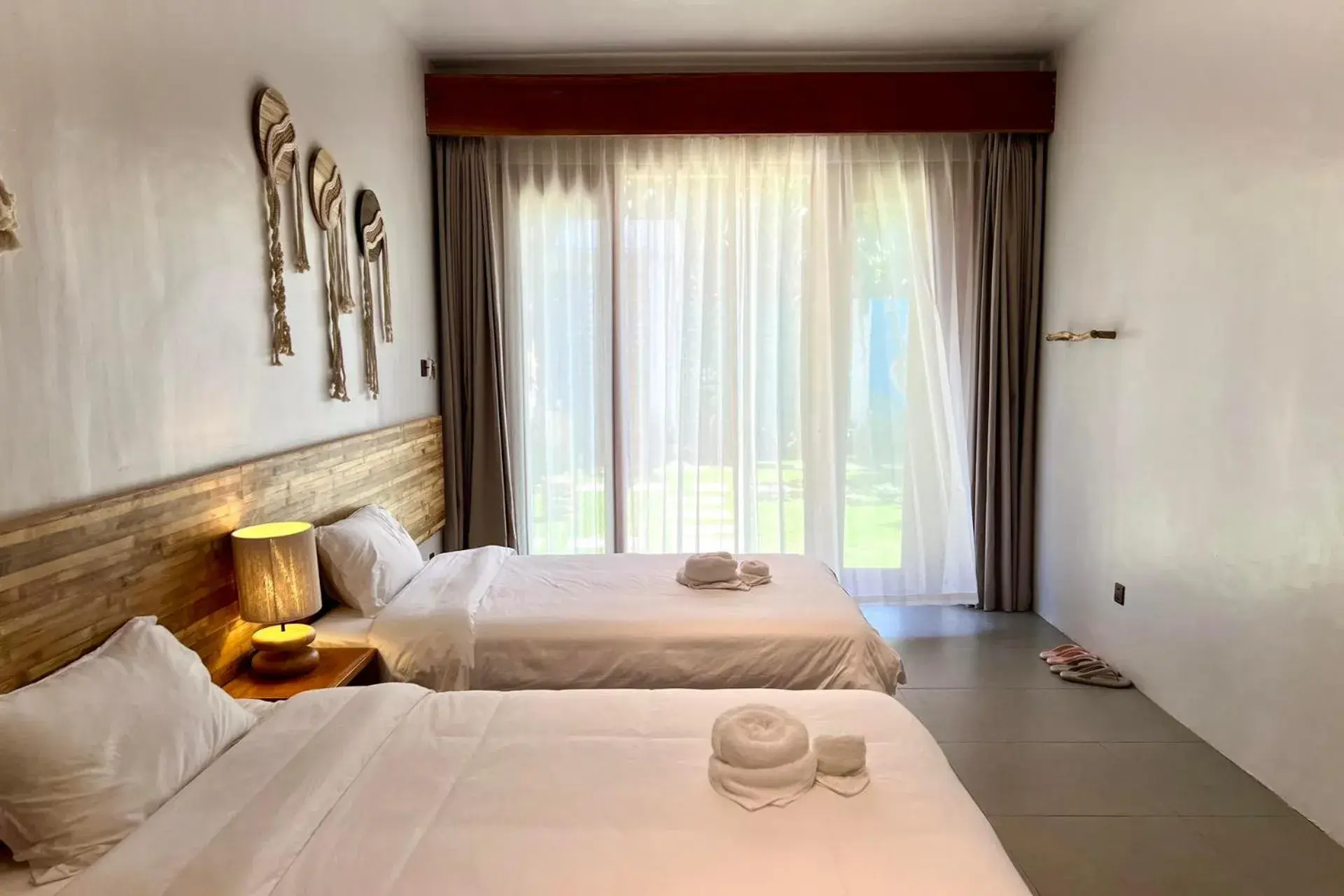 Bedroom, Bed in E-Fun Dive Resort Bedroom, Bed in E-Fun Dive Resort