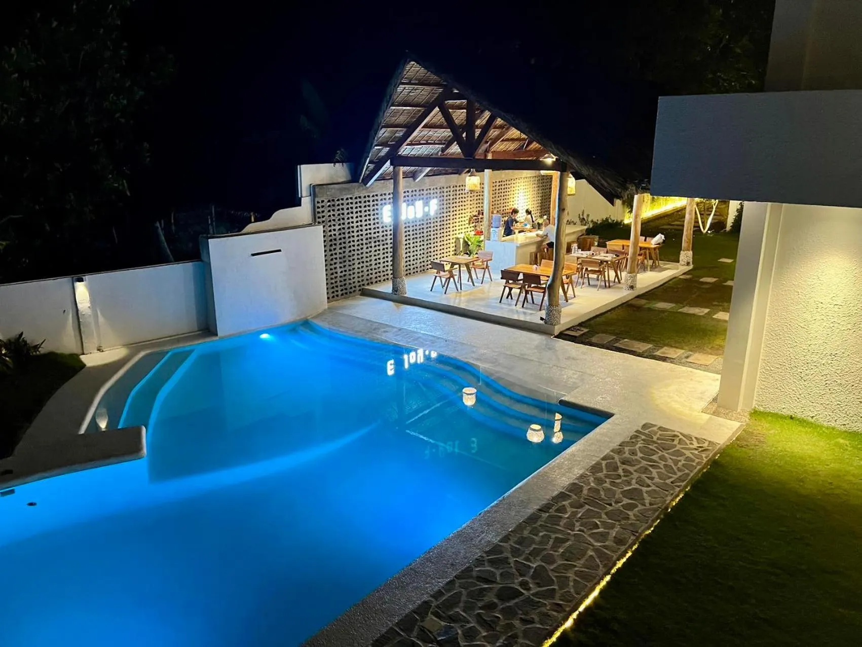 Pool view in E-Fun Dive Resort