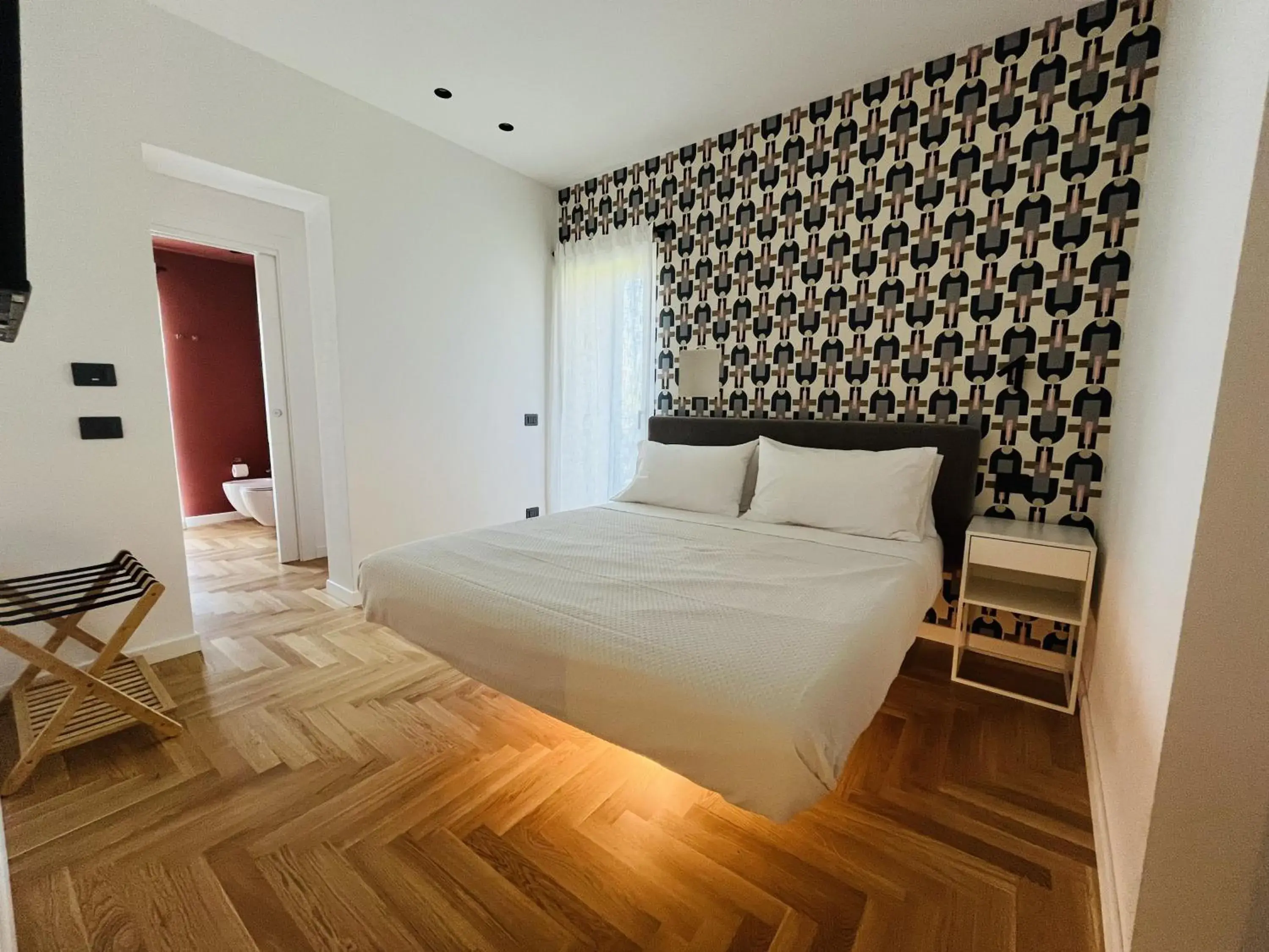Deluxe Double Room with Balcony - single occupancy in Marina Boutique Rooms Deluxe Double Room with Balcony - single occupancy in Marina Boutique Rooms
