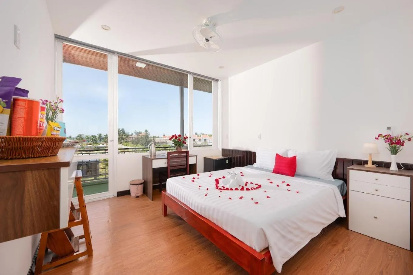 Bed in Hestia HaMy Beach House