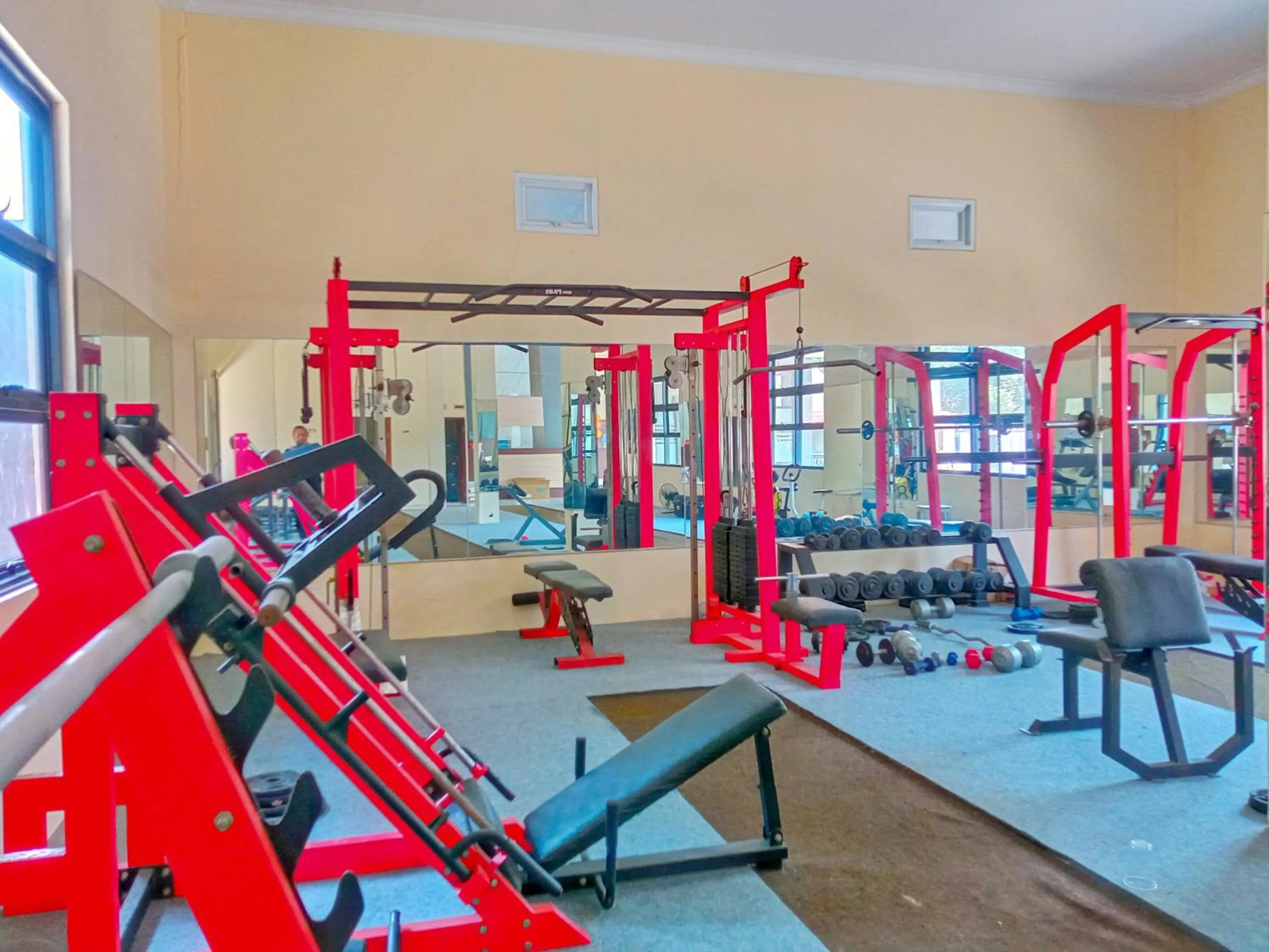 Fitness centre/facilities in RedDoorz Near Alun Alun Slawi