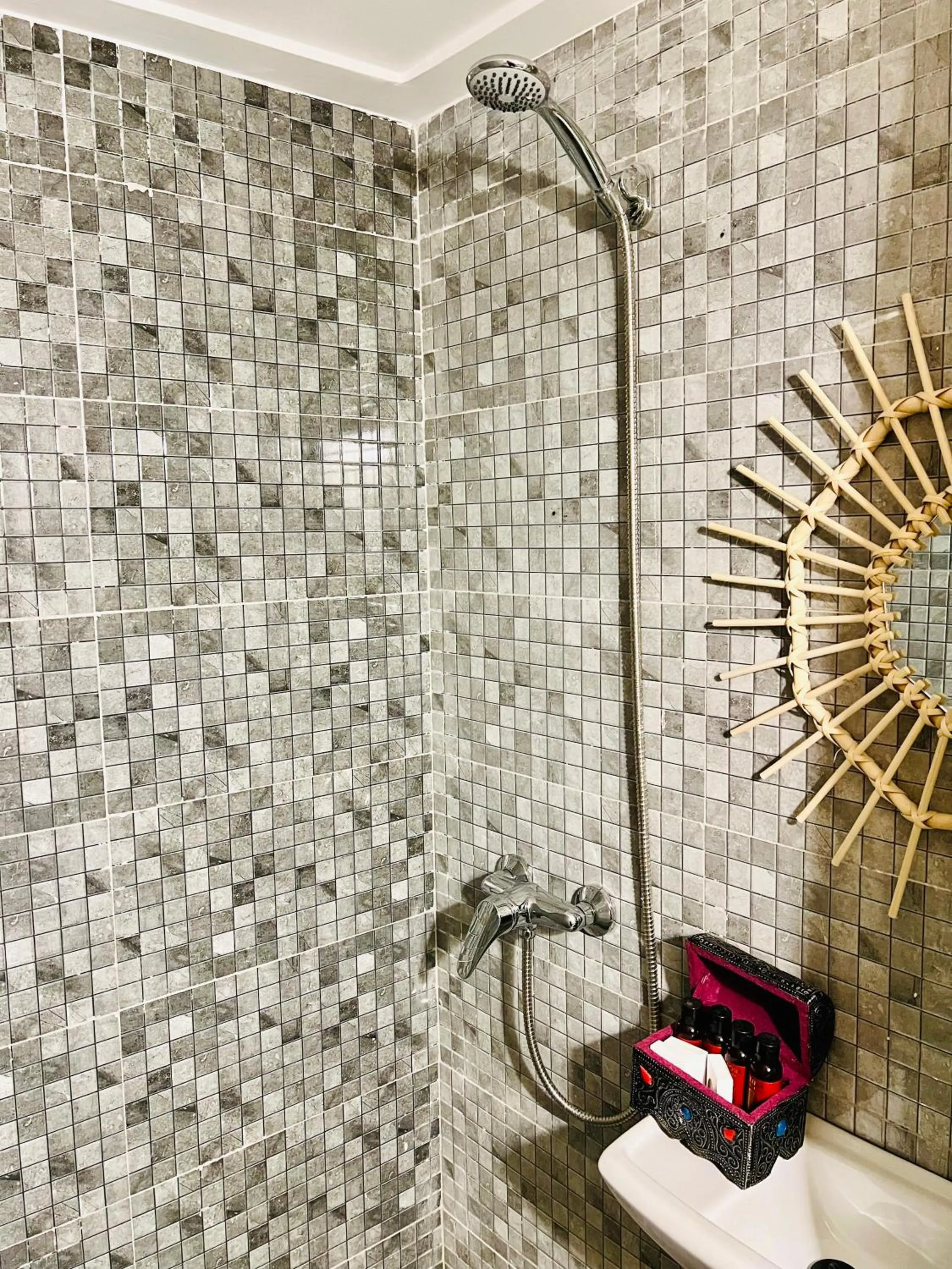 Toilet in Riad Tislite & SPA