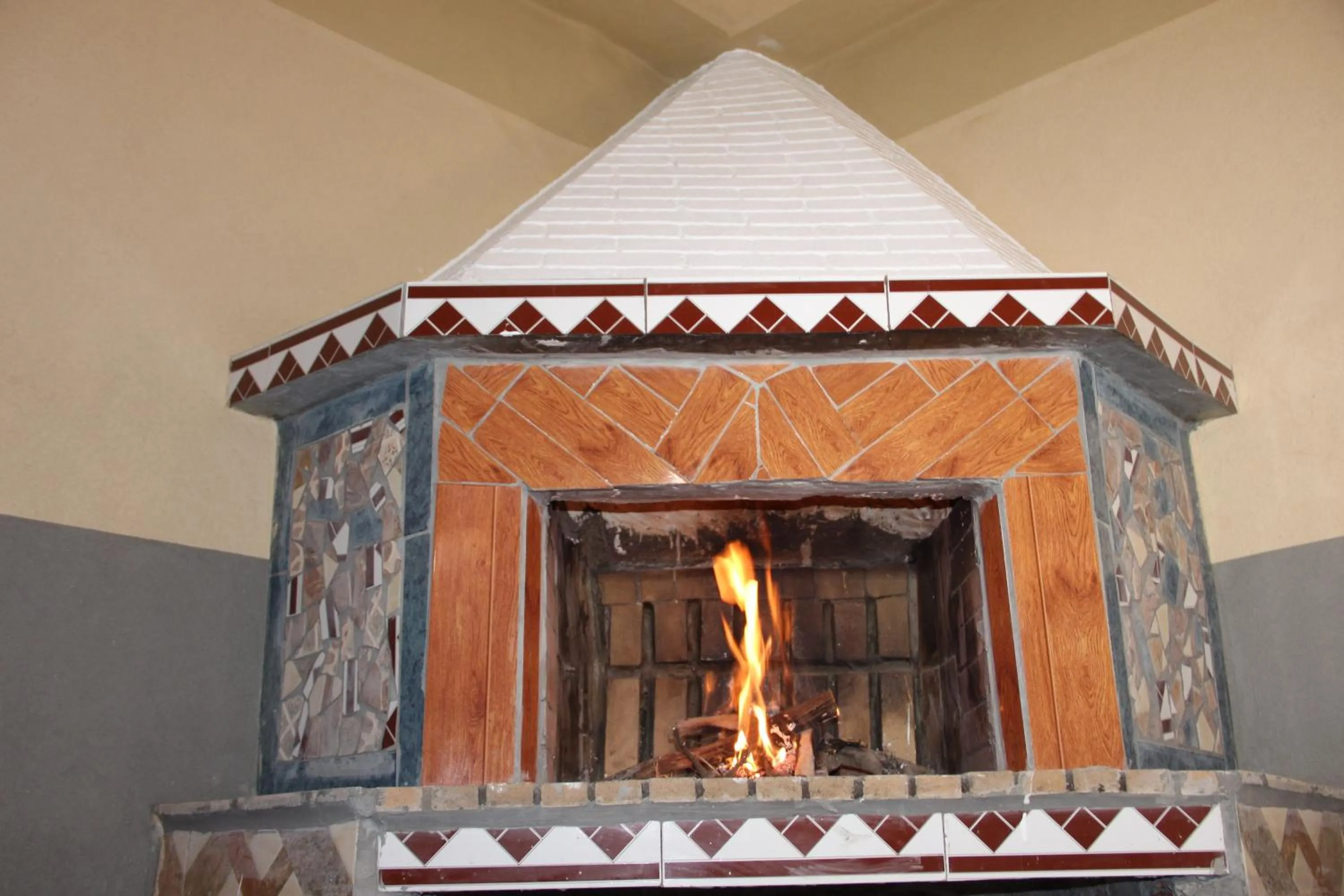 Area and facilities in Dar Imperial