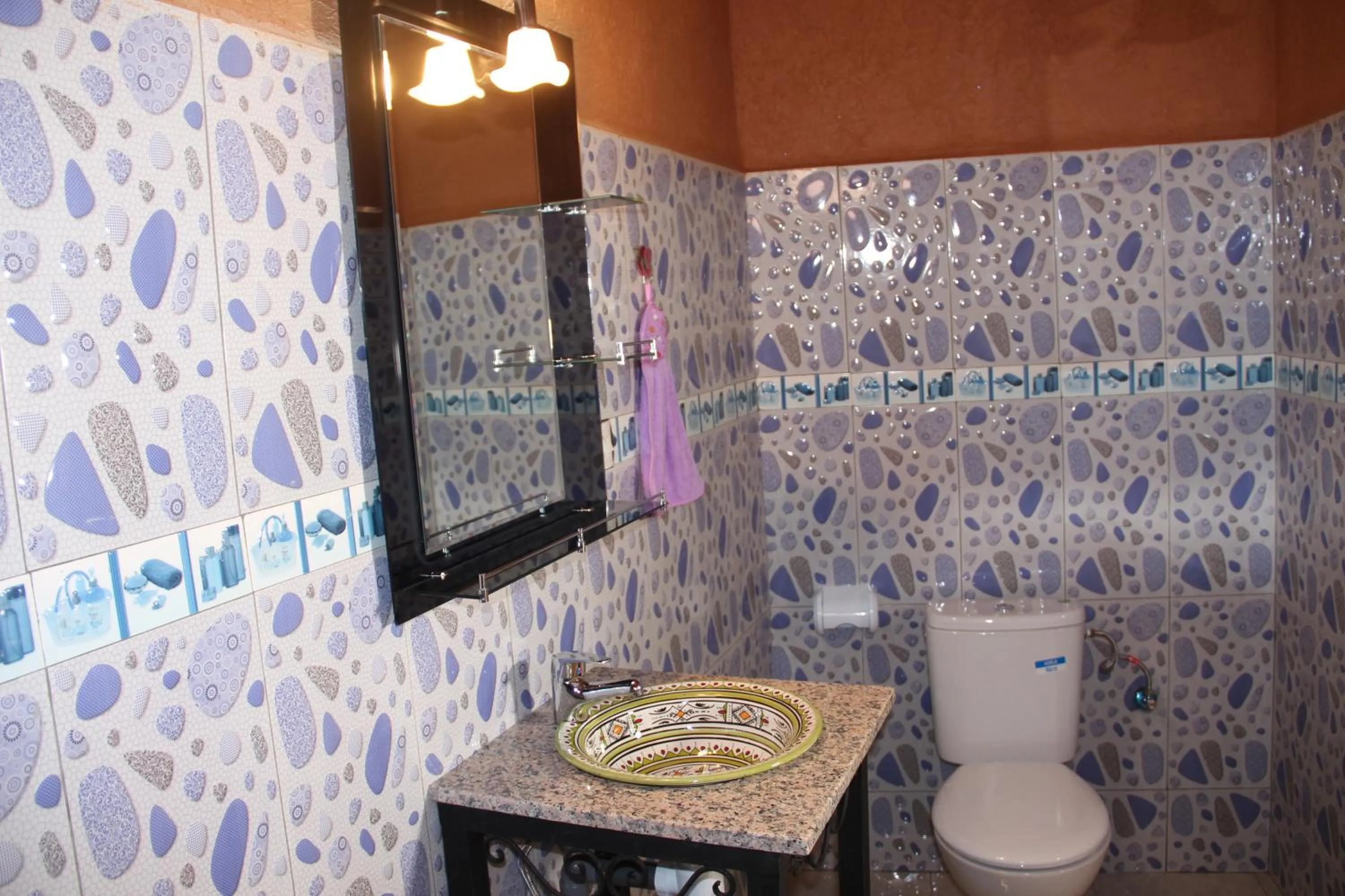 Toilet in Dar Imperial