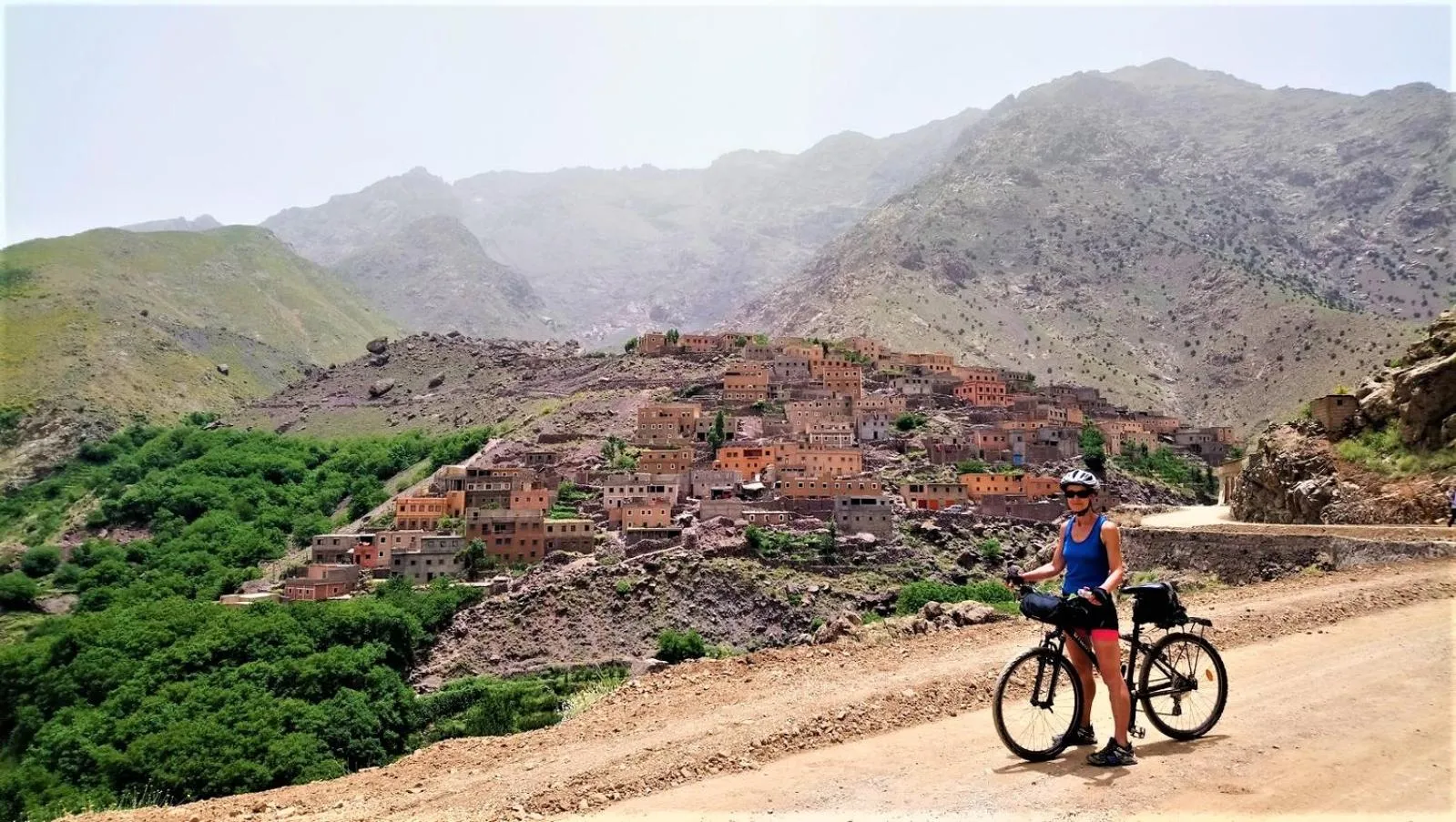 Cycling in Dar Imperial