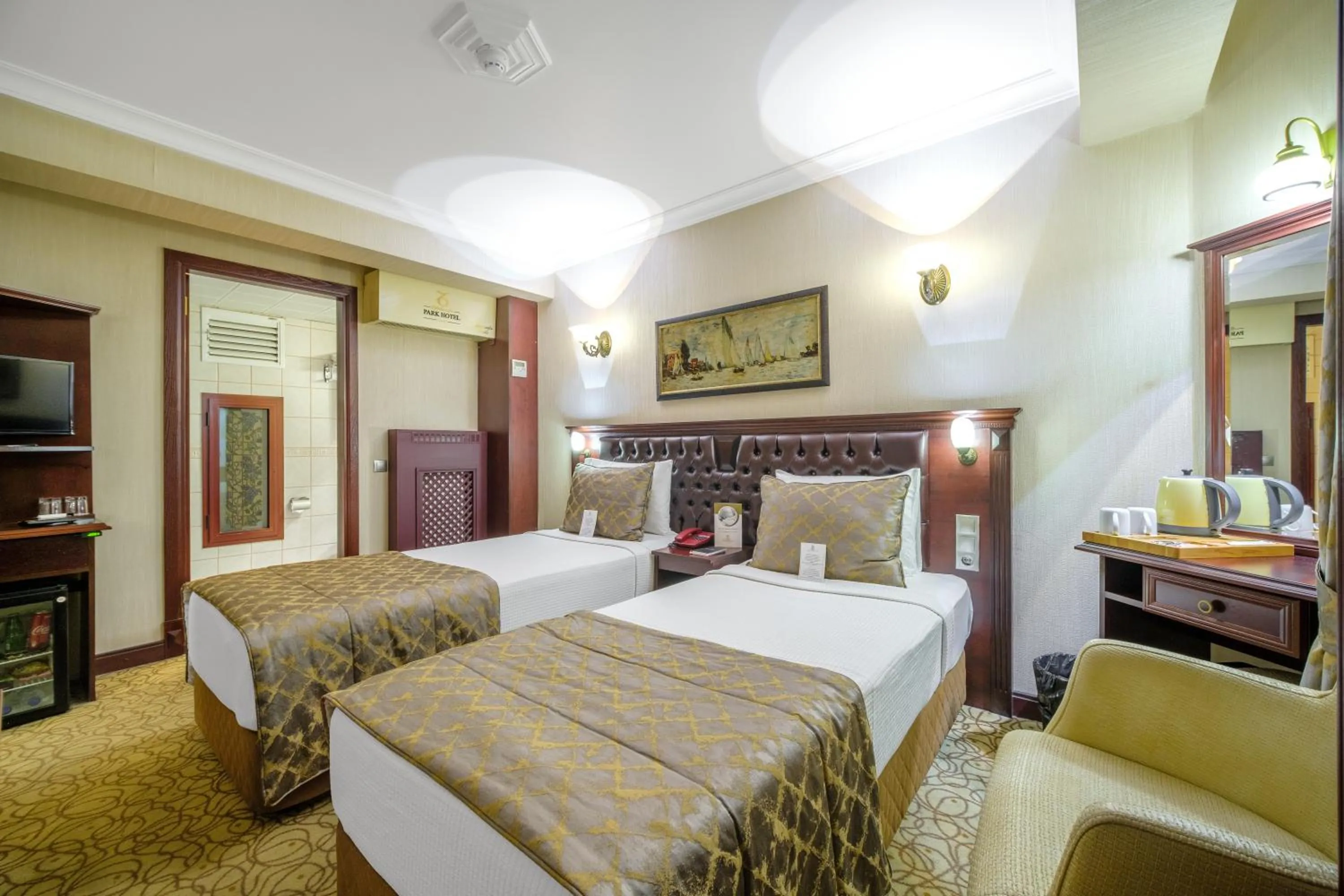 Photo of the whole room, Bed in Oğlakcıoğlu Park Otel