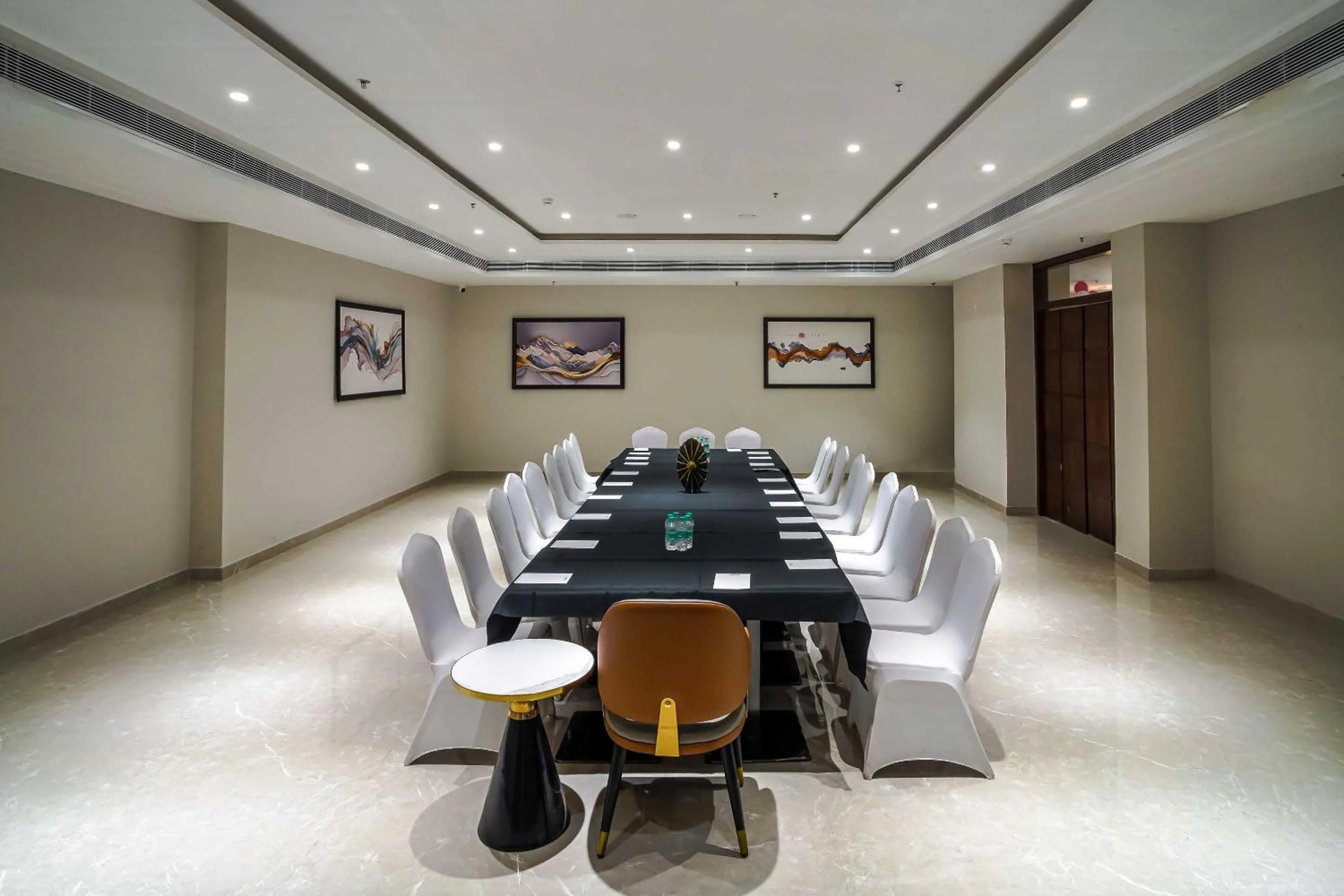 Lobby or reception in Clubhouse Hotel by CheckIn Chandigarh Mohali